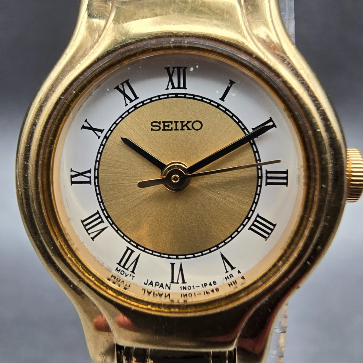 Seiko Watch Women 19mm Gold Dial Gold Tone Round 1N01-0K30 New Battery Vintage S1