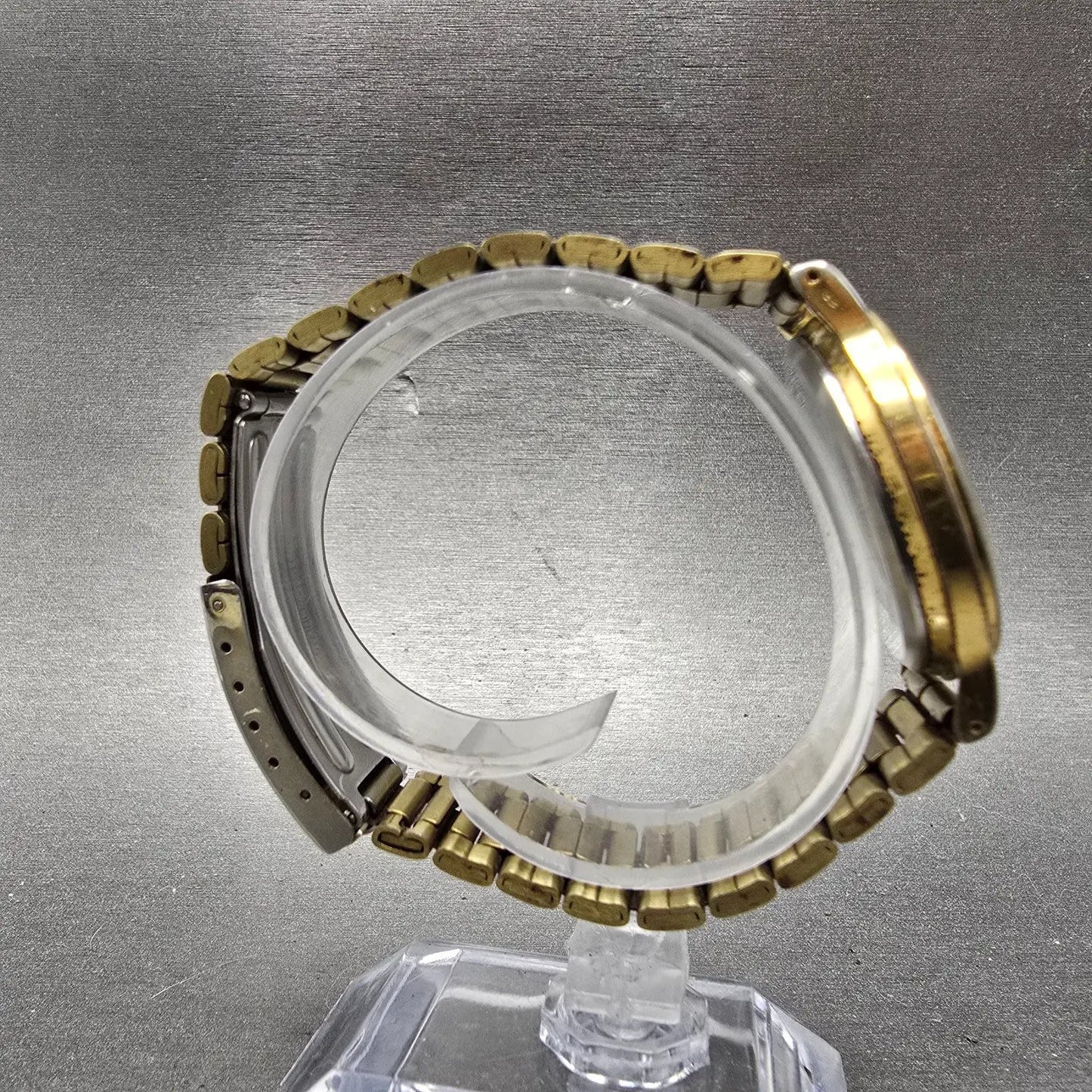 Seiko Alba Watch Men 33mm Cream Dial Gold Tone Round V501-6K80 New Battery HHJKB7