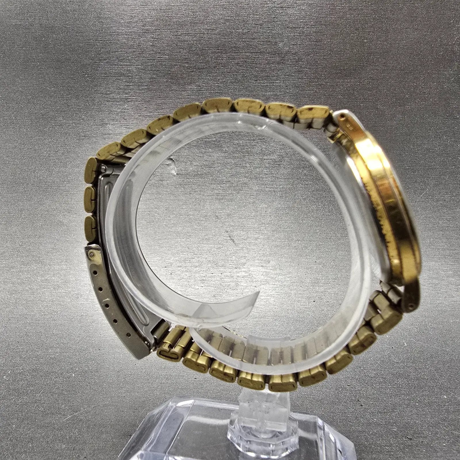 Seiko Alba Watch Men 33mm Cream Dial Gold Tone Round V501-6K80 New Battery HHJKB7
