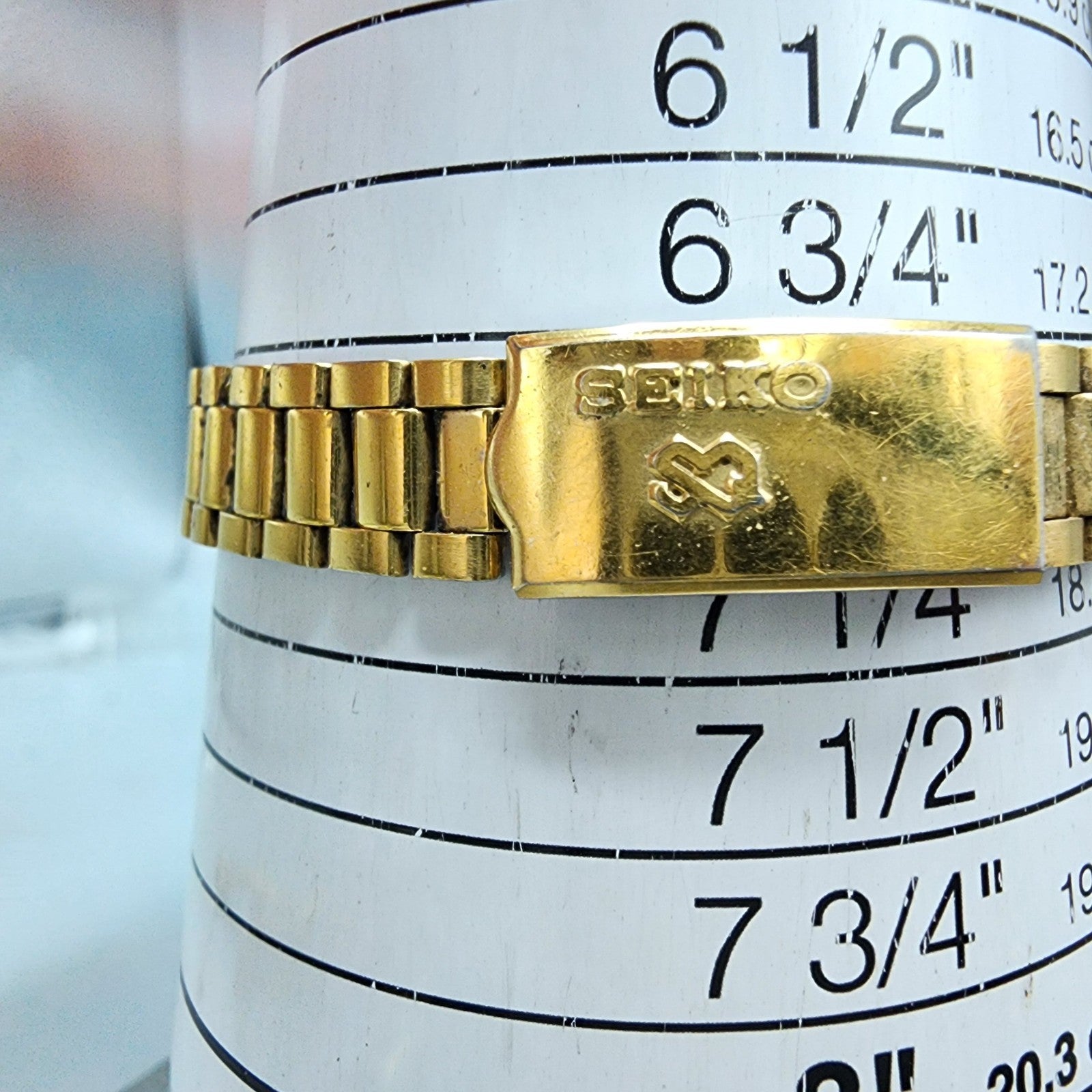 Seiko SQ Watch Women 24mm Champagne Dial Gold Tone Daydate 2a230030 New Battery10