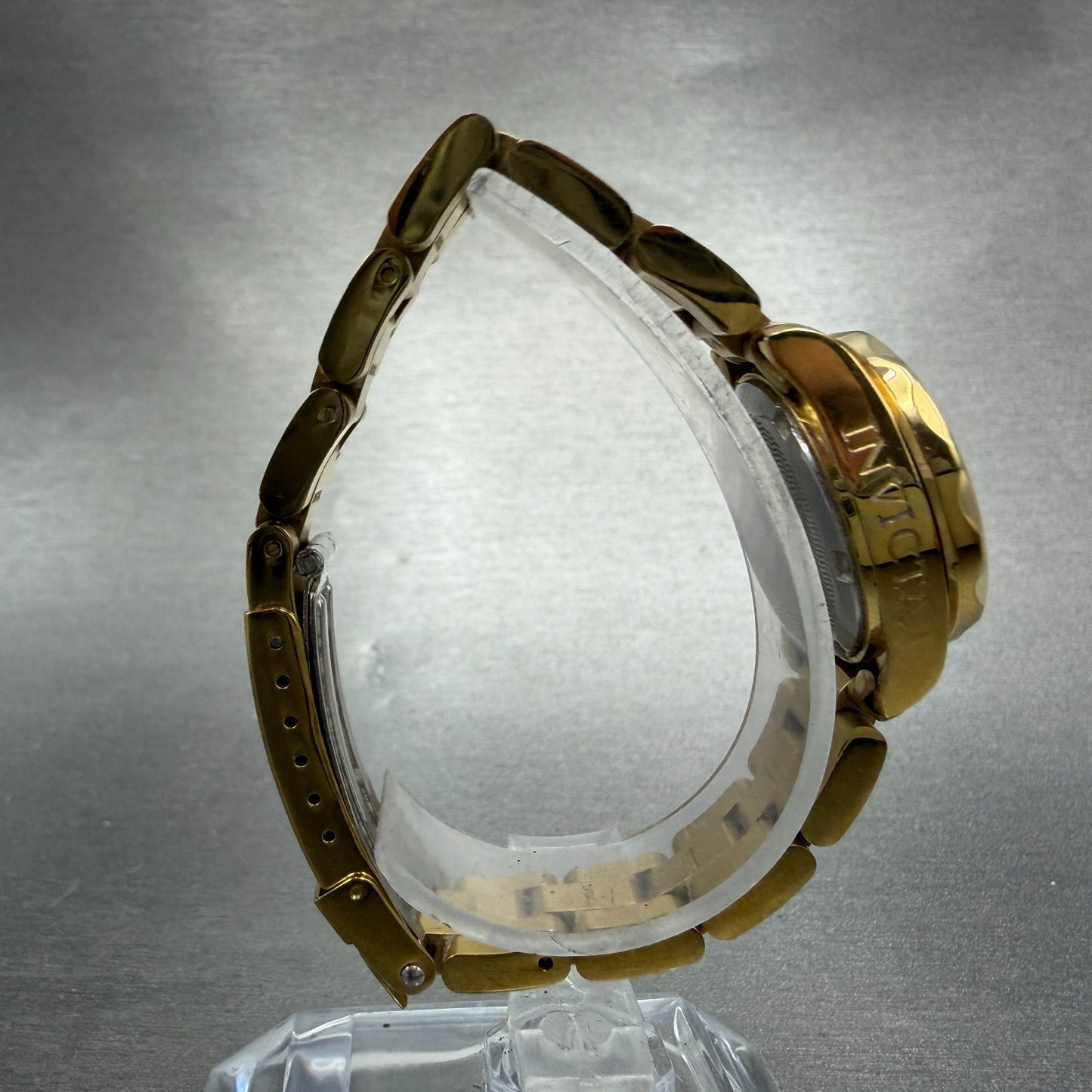 Invicta Pro Diver Watch Women 25mm Champagne Dial Gold Tone Date 14987 New Batt8