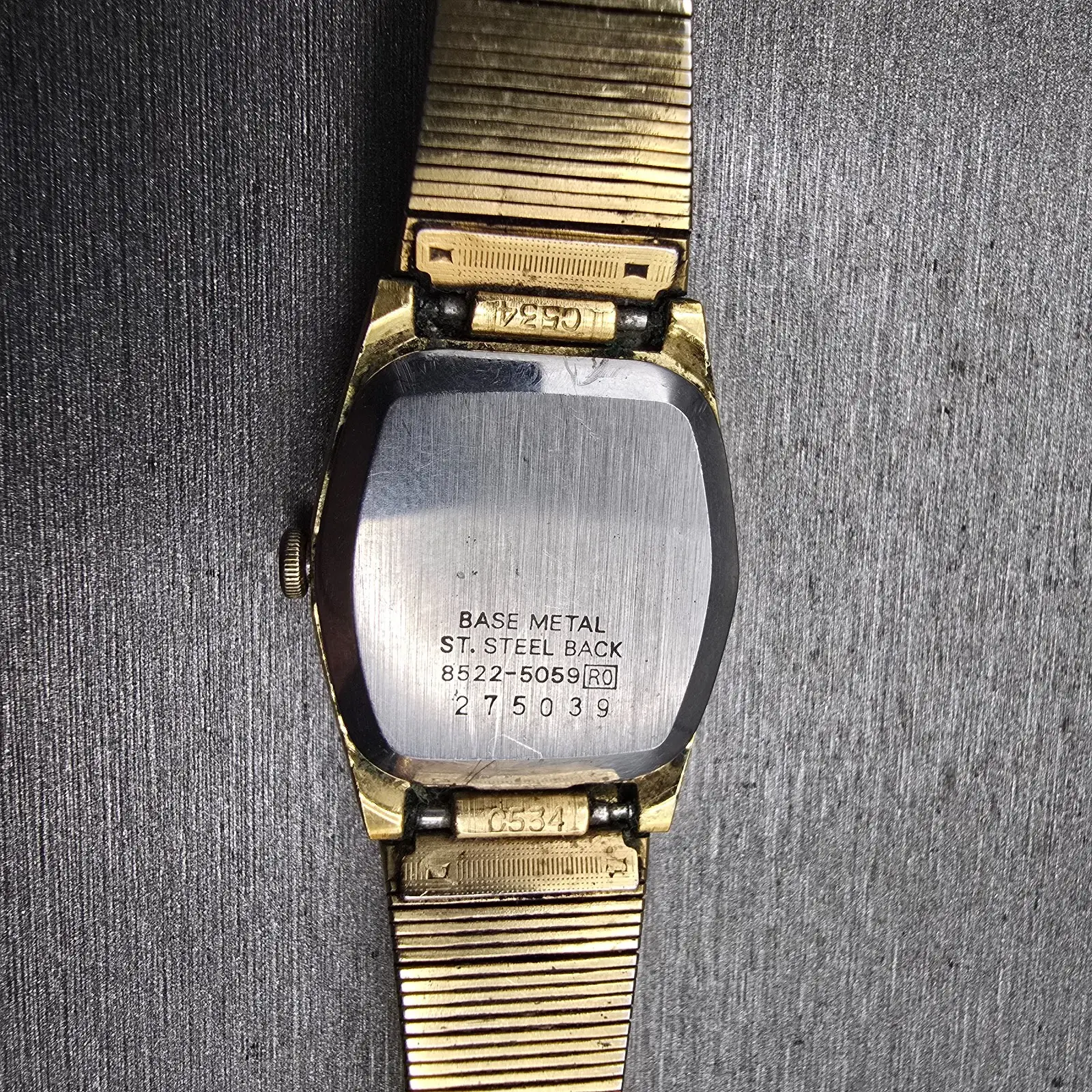 Seiko SQ Watch Women 22mm Champagne Dial Gold Tone Hexagon Date 8522-5059 NewBat10