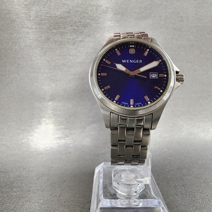 Wenger Watch Women 30mm Blue Dial Silver Tone Date Round 7279X New Battery5