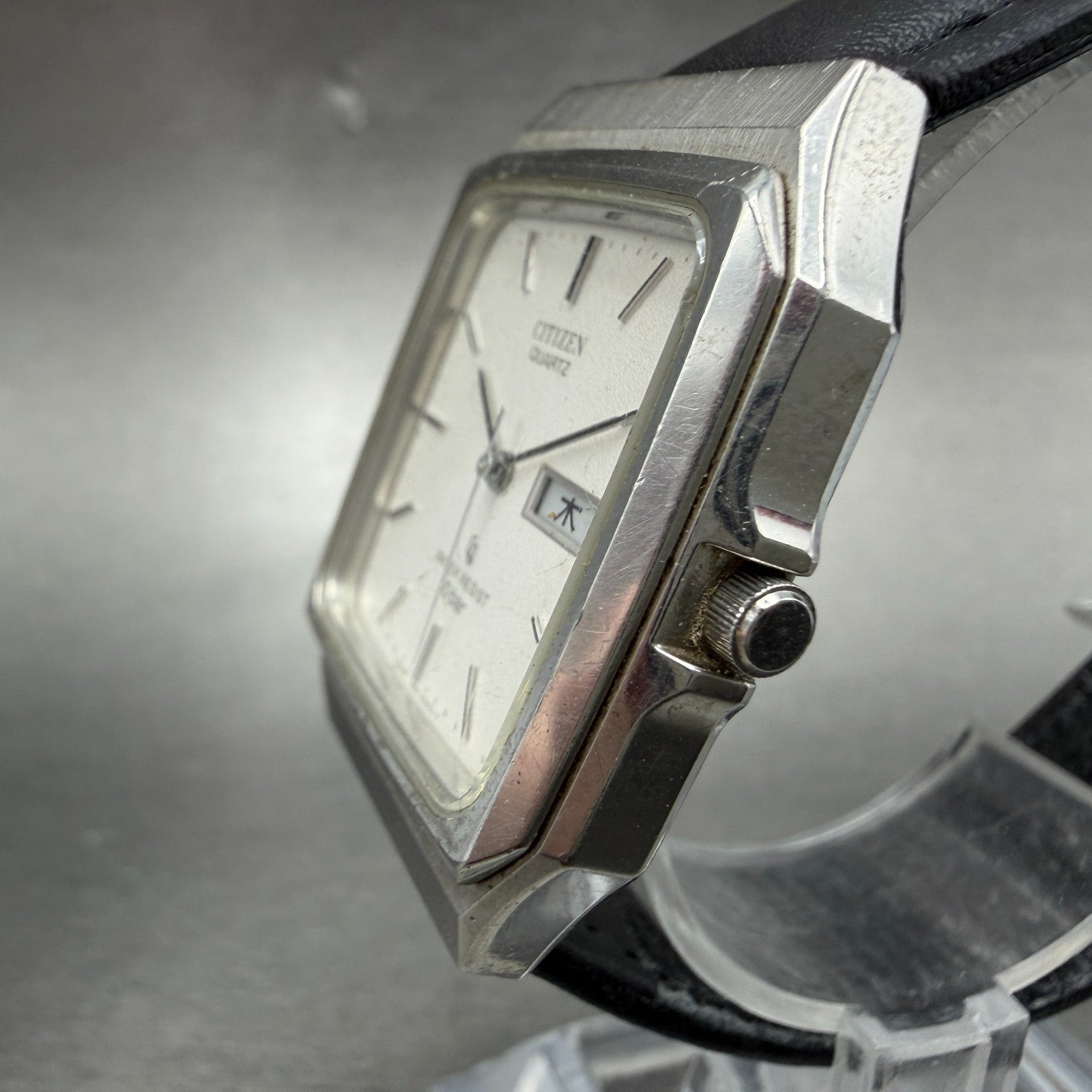 Citizen CQ Tank Watch Men 31mm White Dial Silver Tone Daydate Octagon New batt2