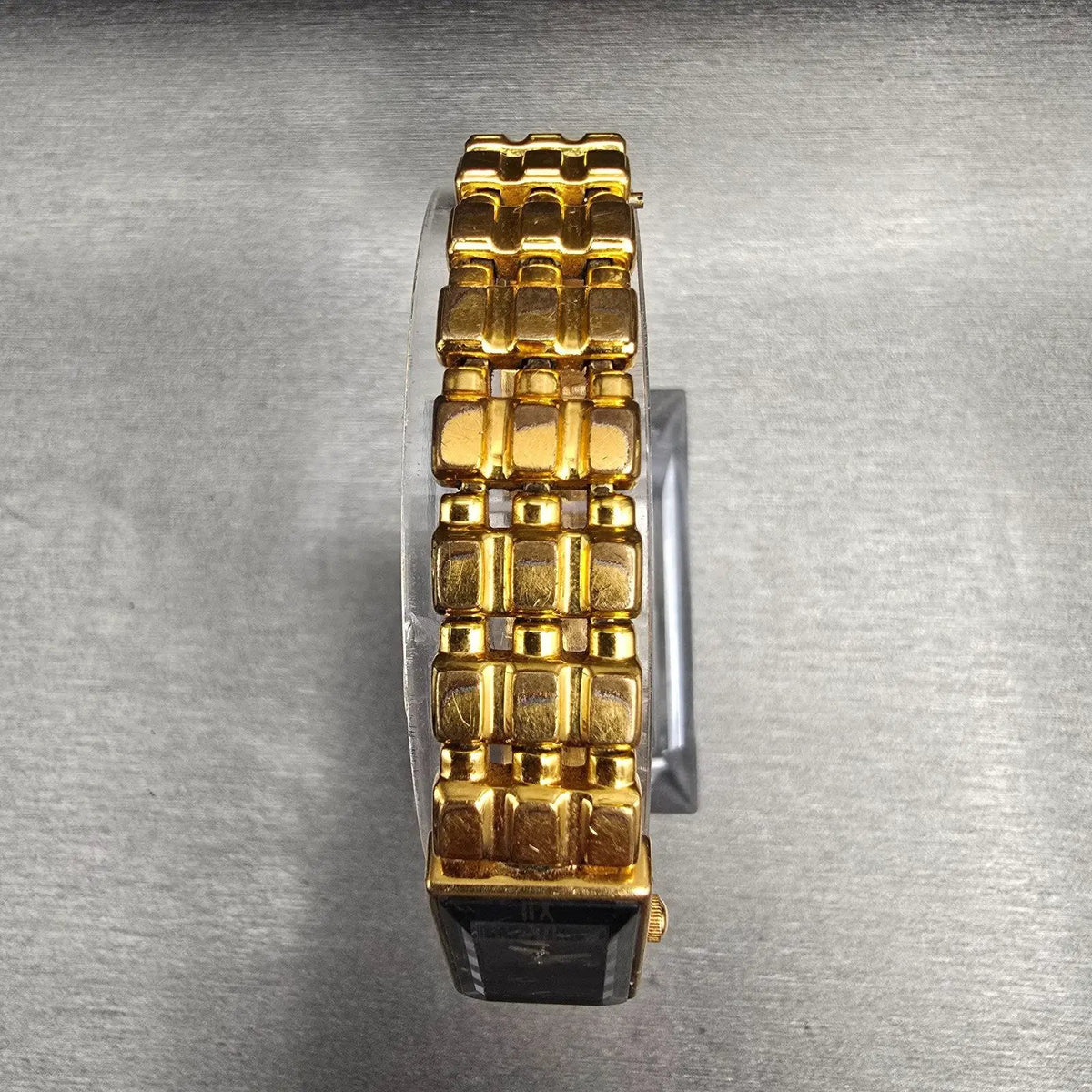 Seiko Watch Women 14mm Blue Dial Gold Tone Rectangle V220-5A00 New Battery4