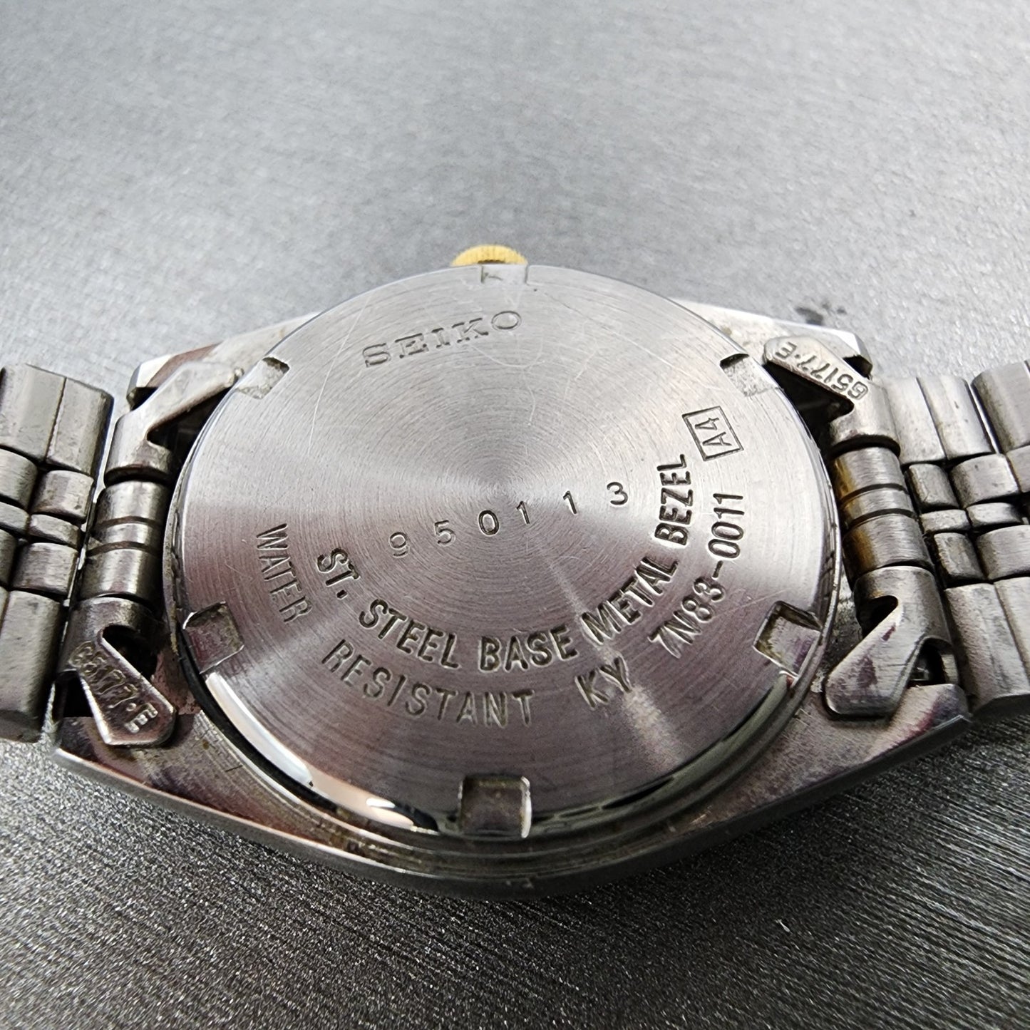 Seiko Watch Women 24mm White Dial Two Tone Daydate Round 7N830011 New Battery9
