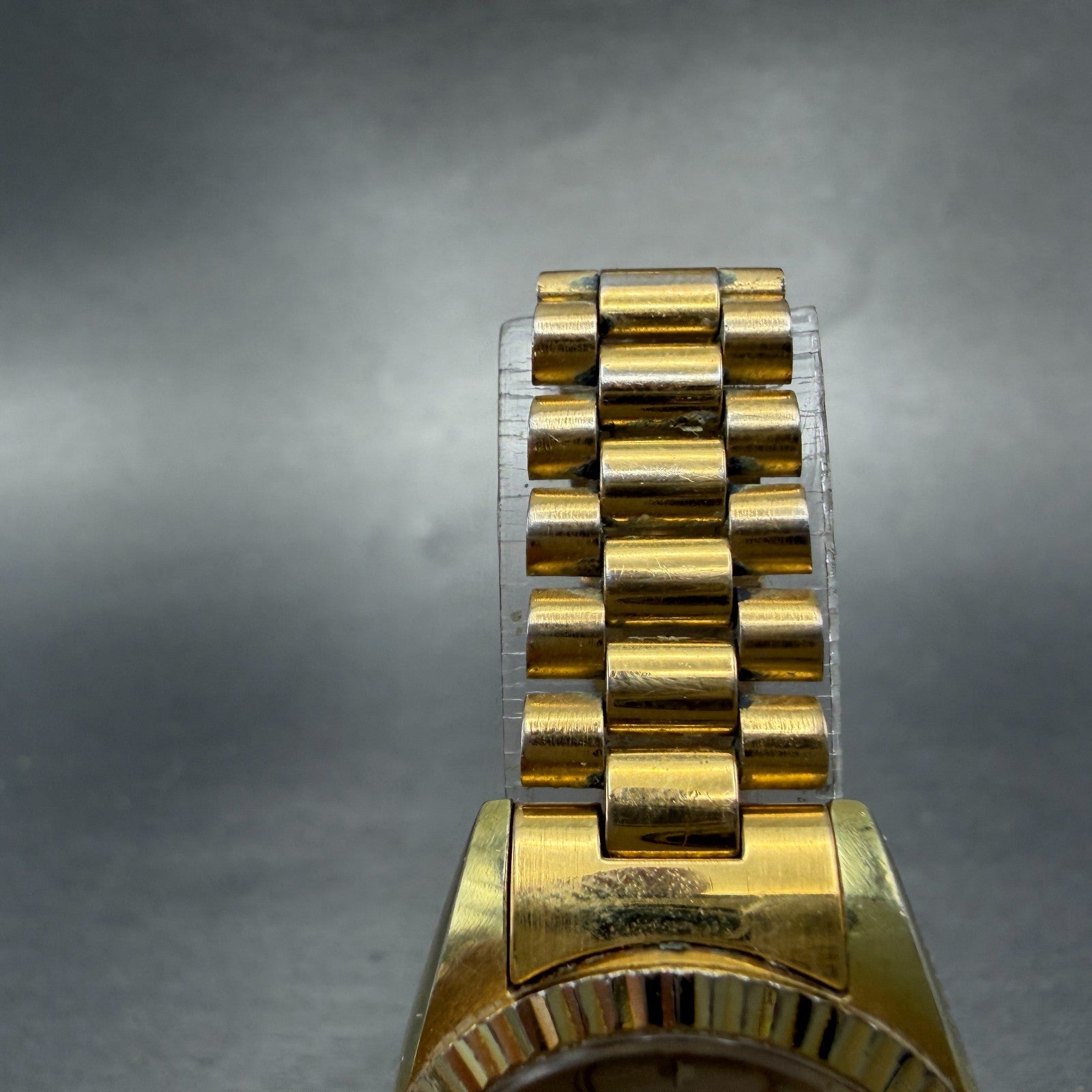 Bulova Super Seville Date Just Watch Women 26mm Gold Dial Gold Tone Automatic KL4