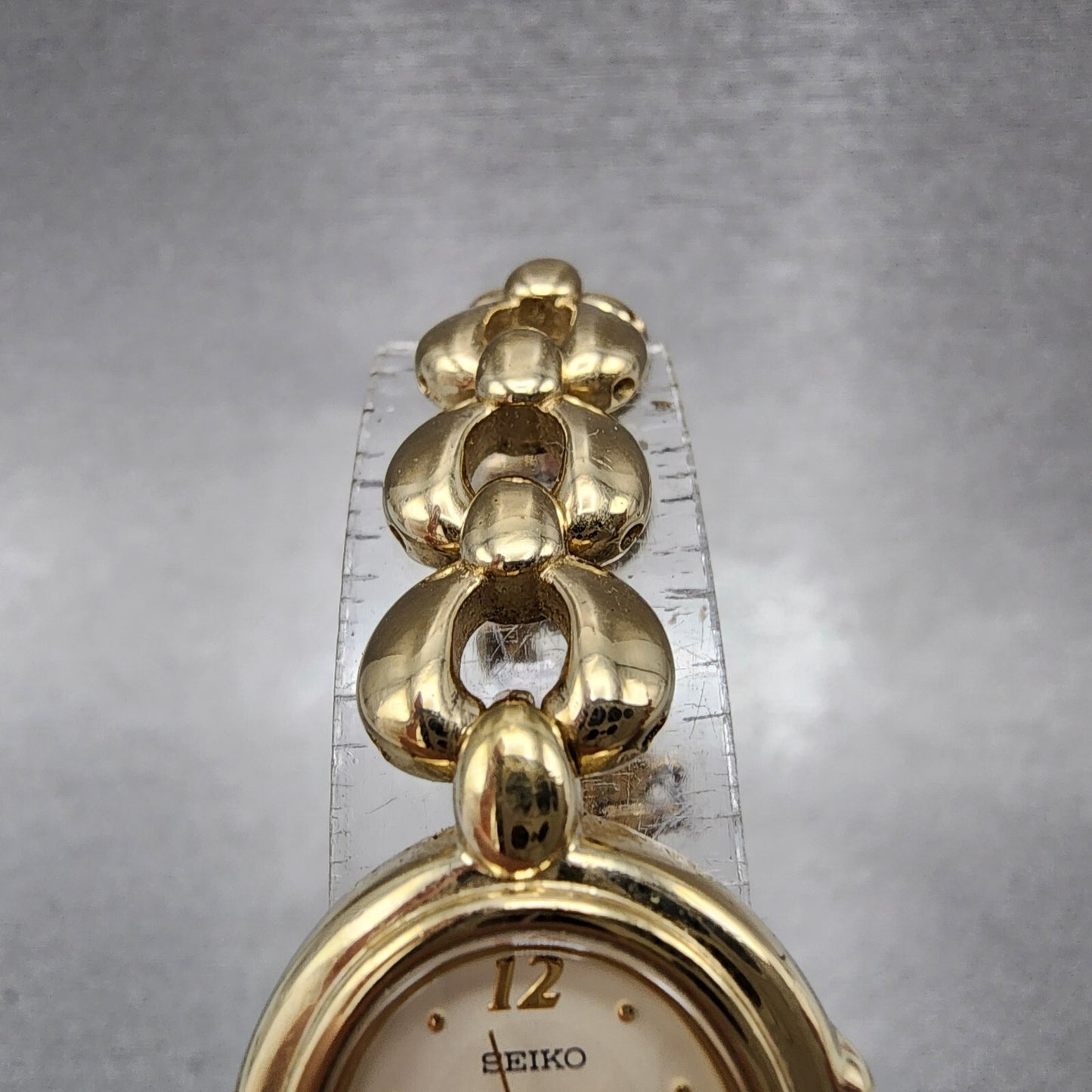 Seiko Tisse Watch Women 20mm White Dial Gold Tone Oval 4n215220 New Battery4