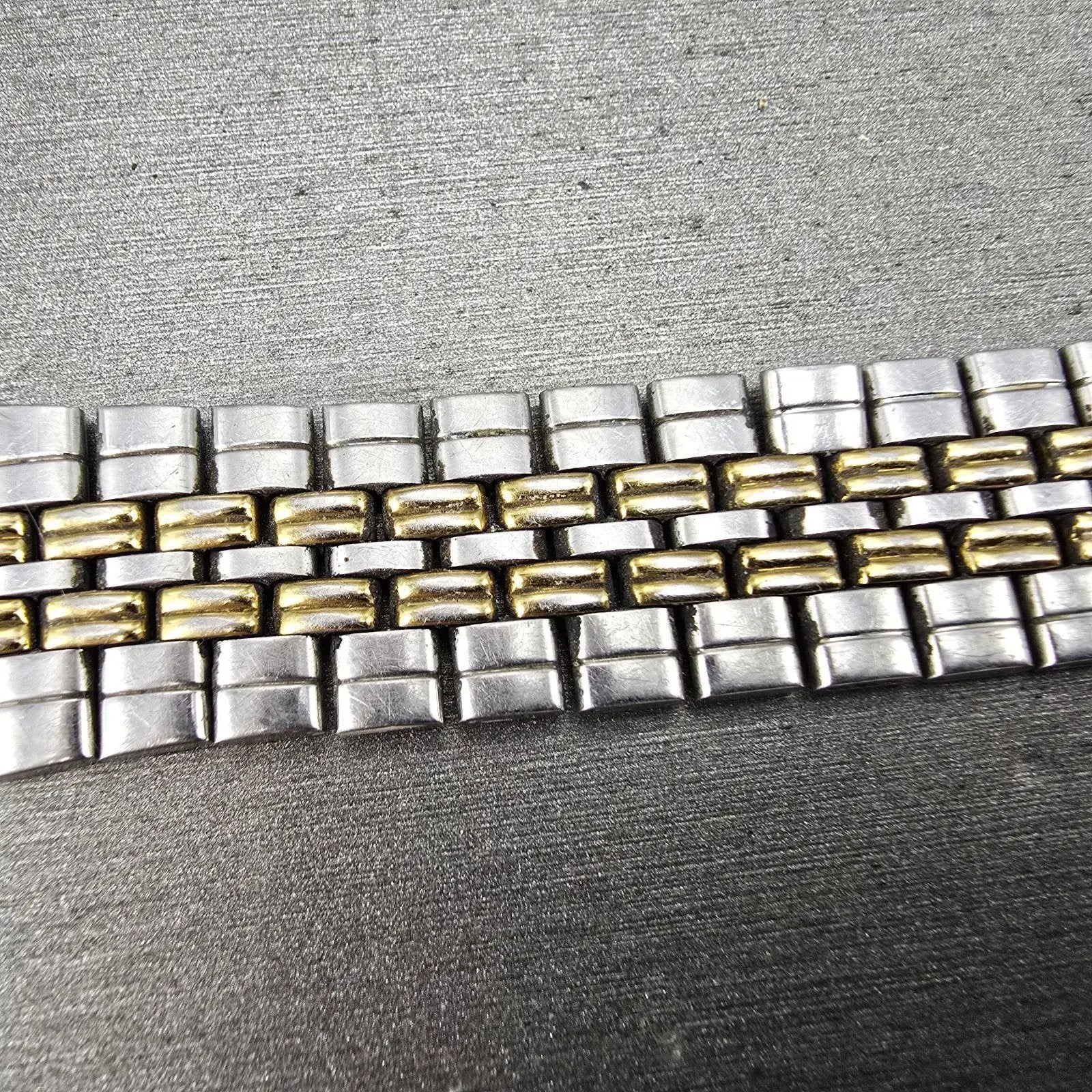 Citizen Bracelet 18mm Stainless Steel Two Tone Vintage Japan ONLY ONE END LINK15