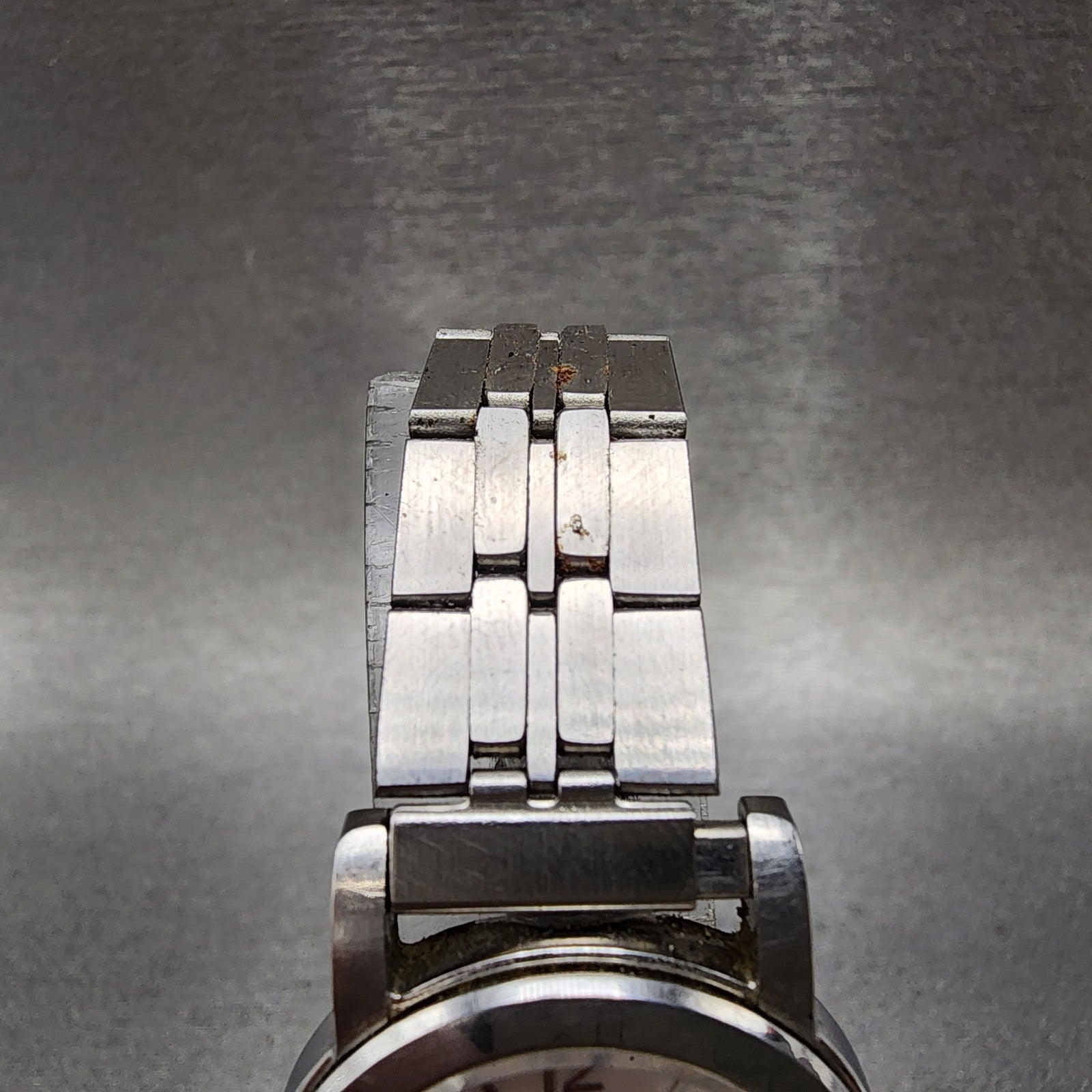 Seiko Watch Women 26mm Silver Dial Silver Tone Date Round 7n826d90 New Battery4