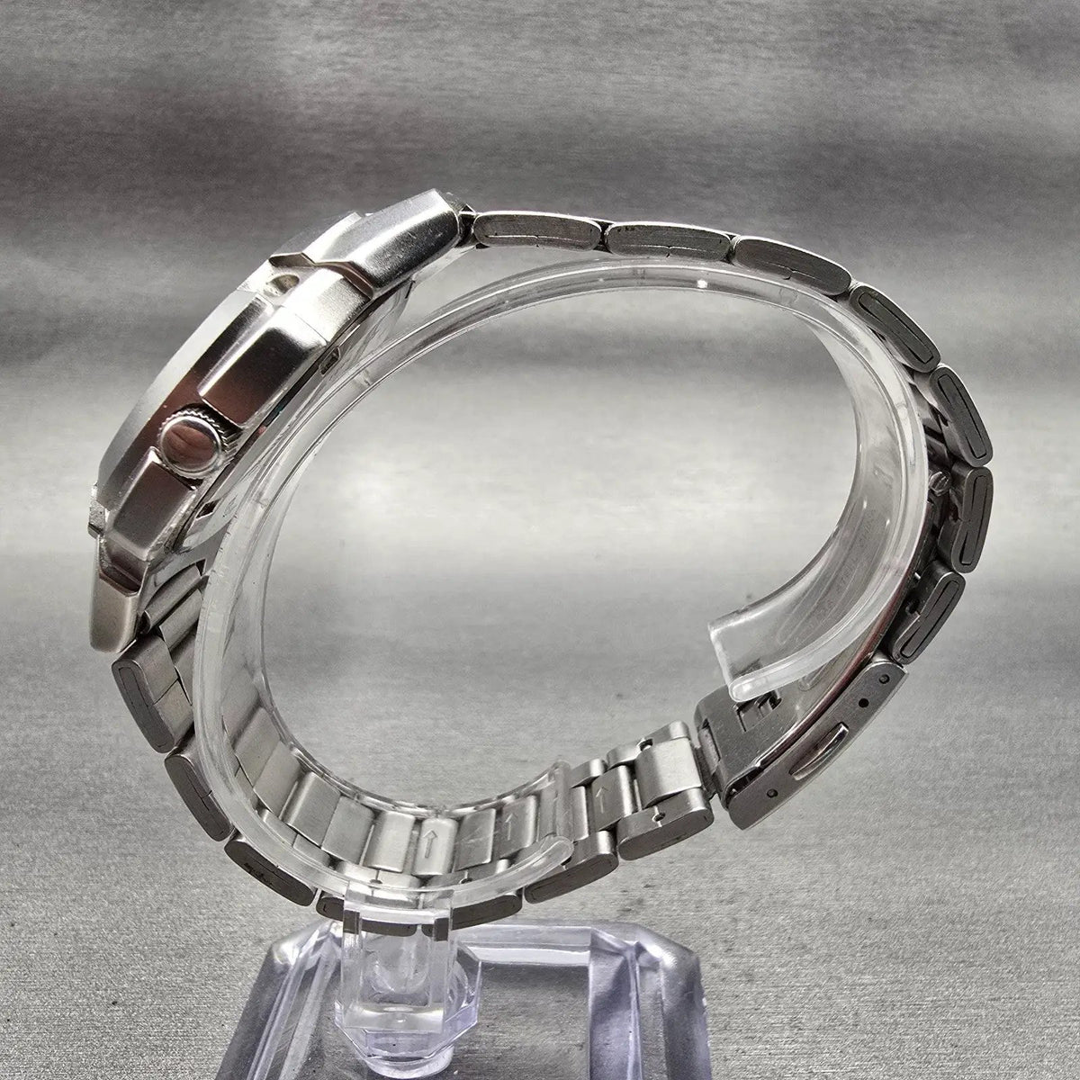 Casio Watch Men 40mm Blue Dial Silver Tone Date Round MTP-3036 New Battery6