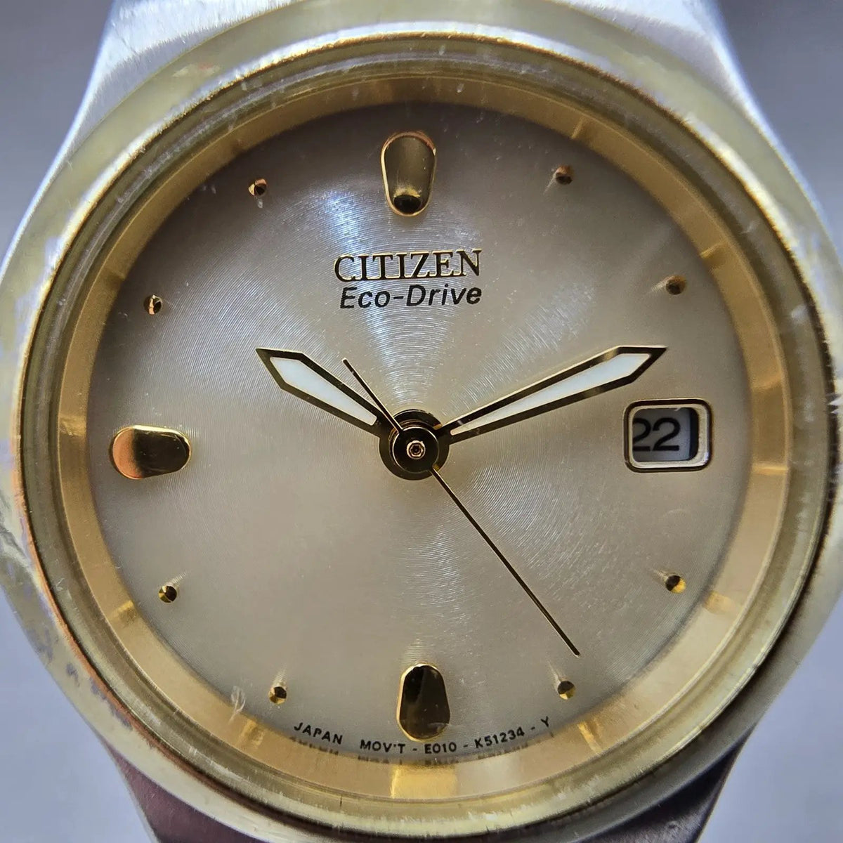 Citizen Eco-Drive Watch Women 25mm Cream Dial Two Tone Date Round Works JP1