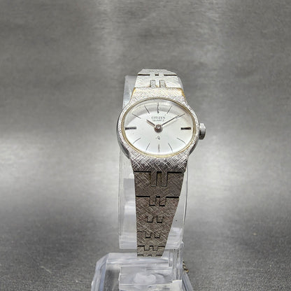 VTG Citizen CQ Watch Women 17mm Silver Dial Silver Tone Oval New Battery