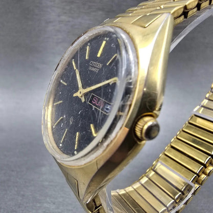 Citizen CQ Watch Men 35mm Black Dial Gold Tone Daydate READ!! 6100-S24876 NewBat2