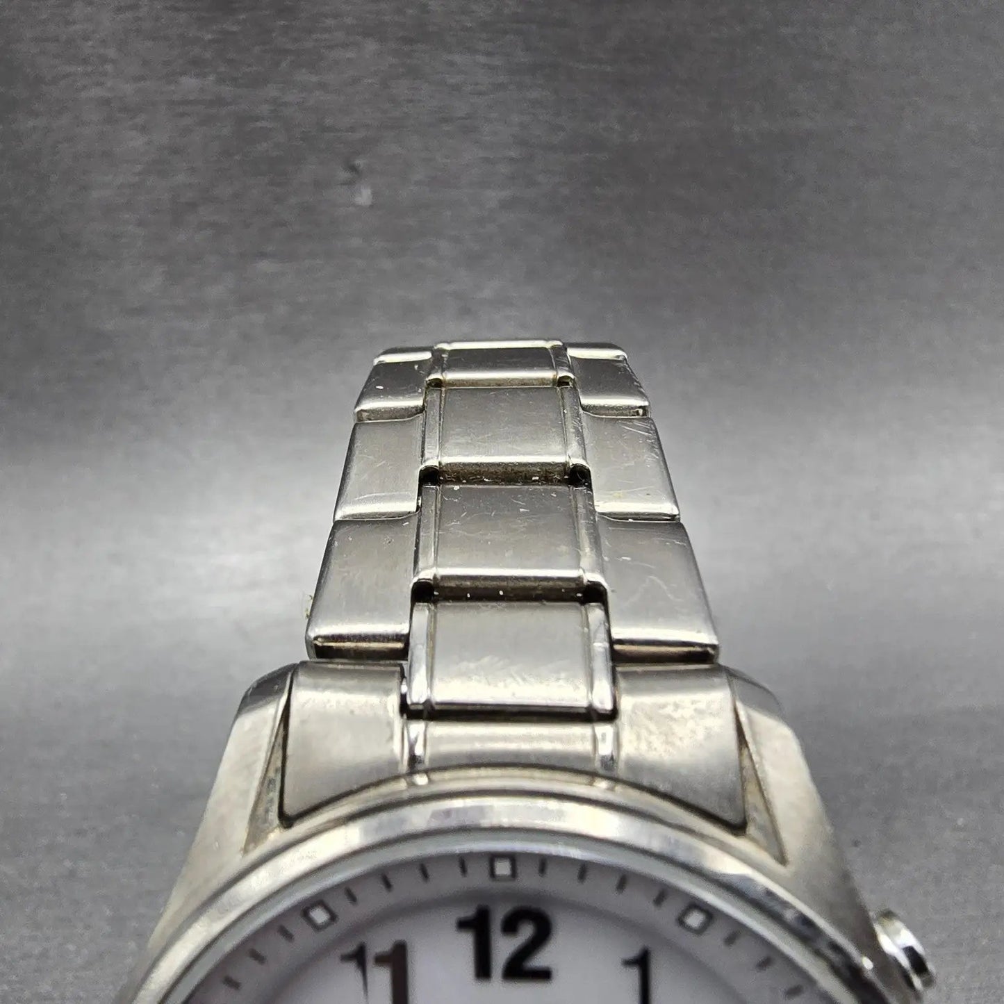 Casio Lineage Watch Men 40mm White Dial Titanium Analog Digital Solar Runs4