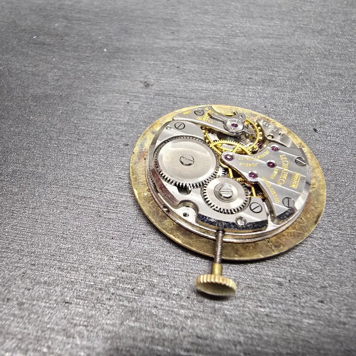 LeCoultre 480/CW Movement Manual Wind 17 Jewels Dial & Hands Vintage9