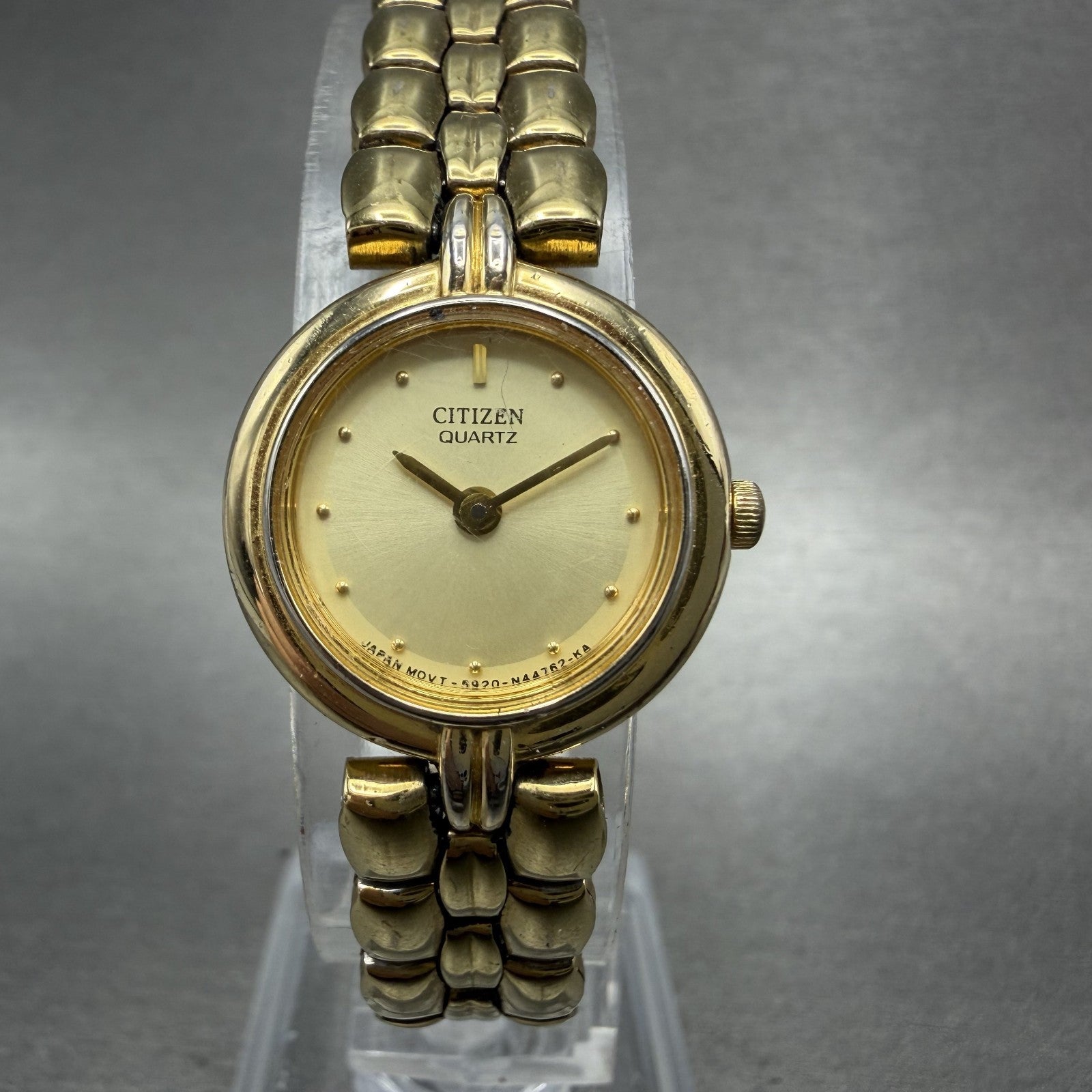 Citizen Watch Women 20mm Champagne Dial Gold Tone Round 5920S49500 New Battery0