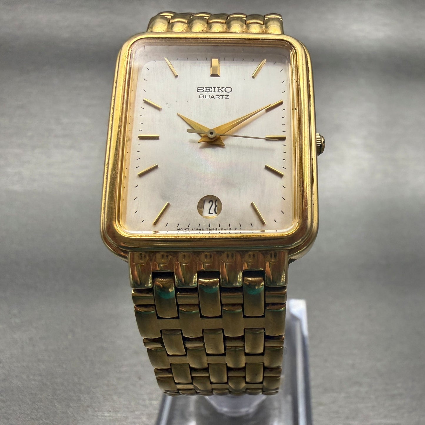 Seiko Watch Men 26mm MOP Dial Gold Tone Date Rectangle 7N22-5A19 New Battery5