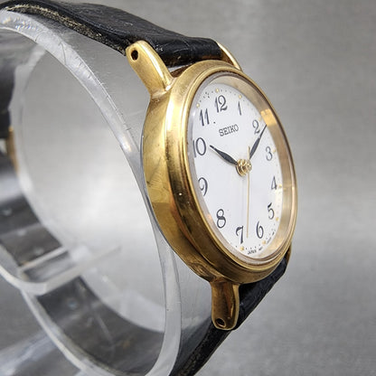 Seiko Watch Women 23mm White Dial Gold Tone Round 1n010ba New Battery3
