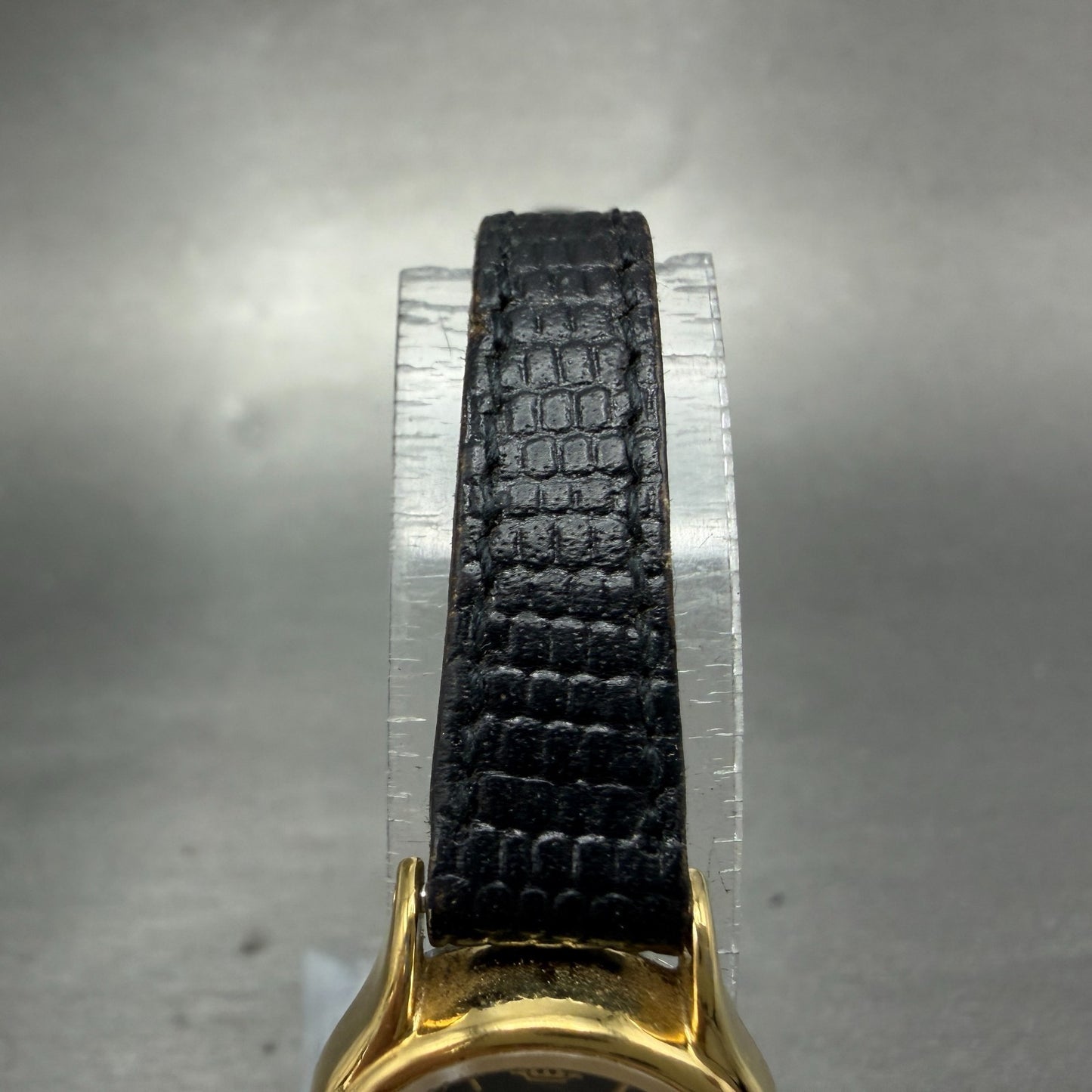 Seiko Watch Women 20mm Black Dial Gold Tone Round Vintage 2y01-0a10 New Battery4