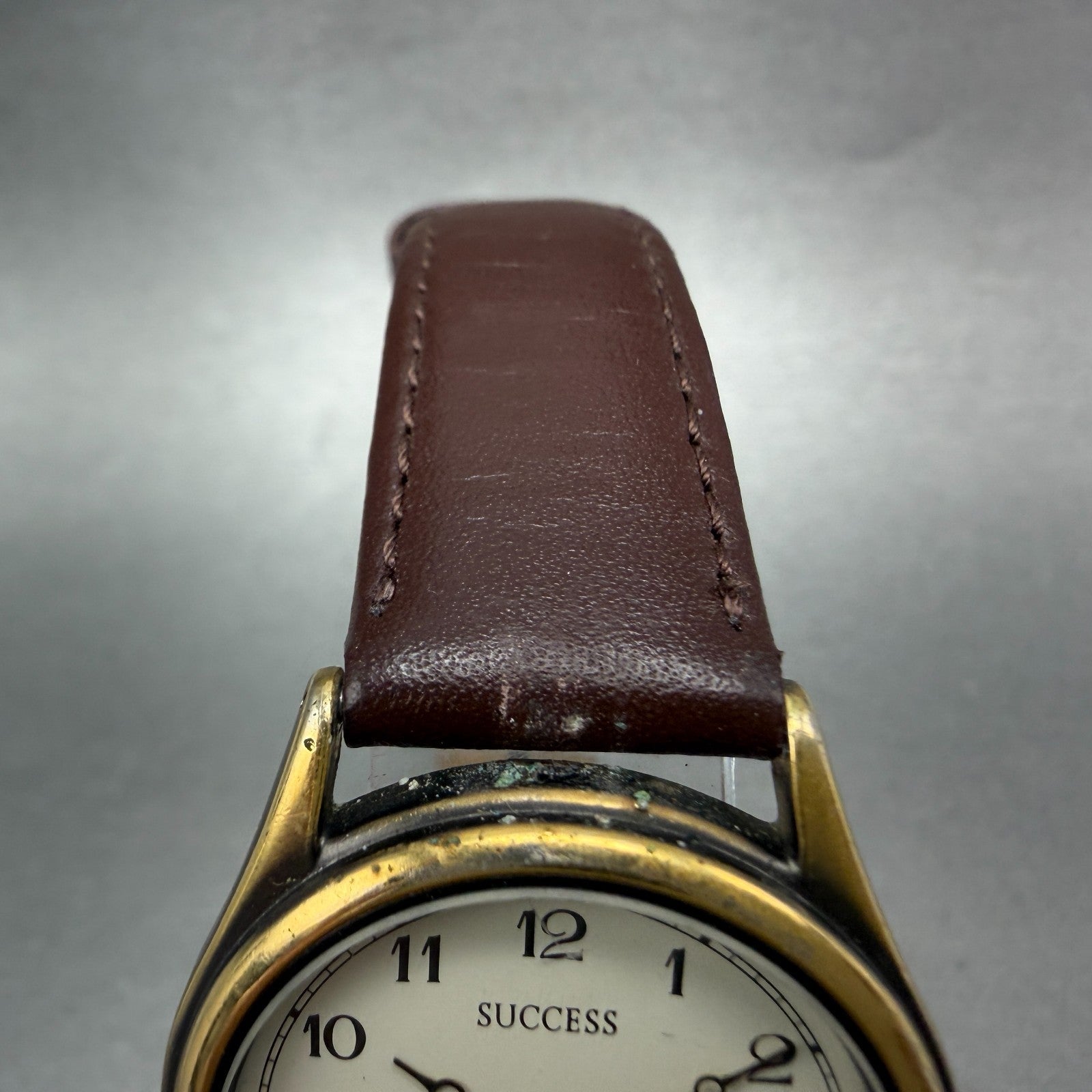 Seiko Alba Success Watch Men 30mm White Dial Gold Tone Round V701-6E20 NewBat4