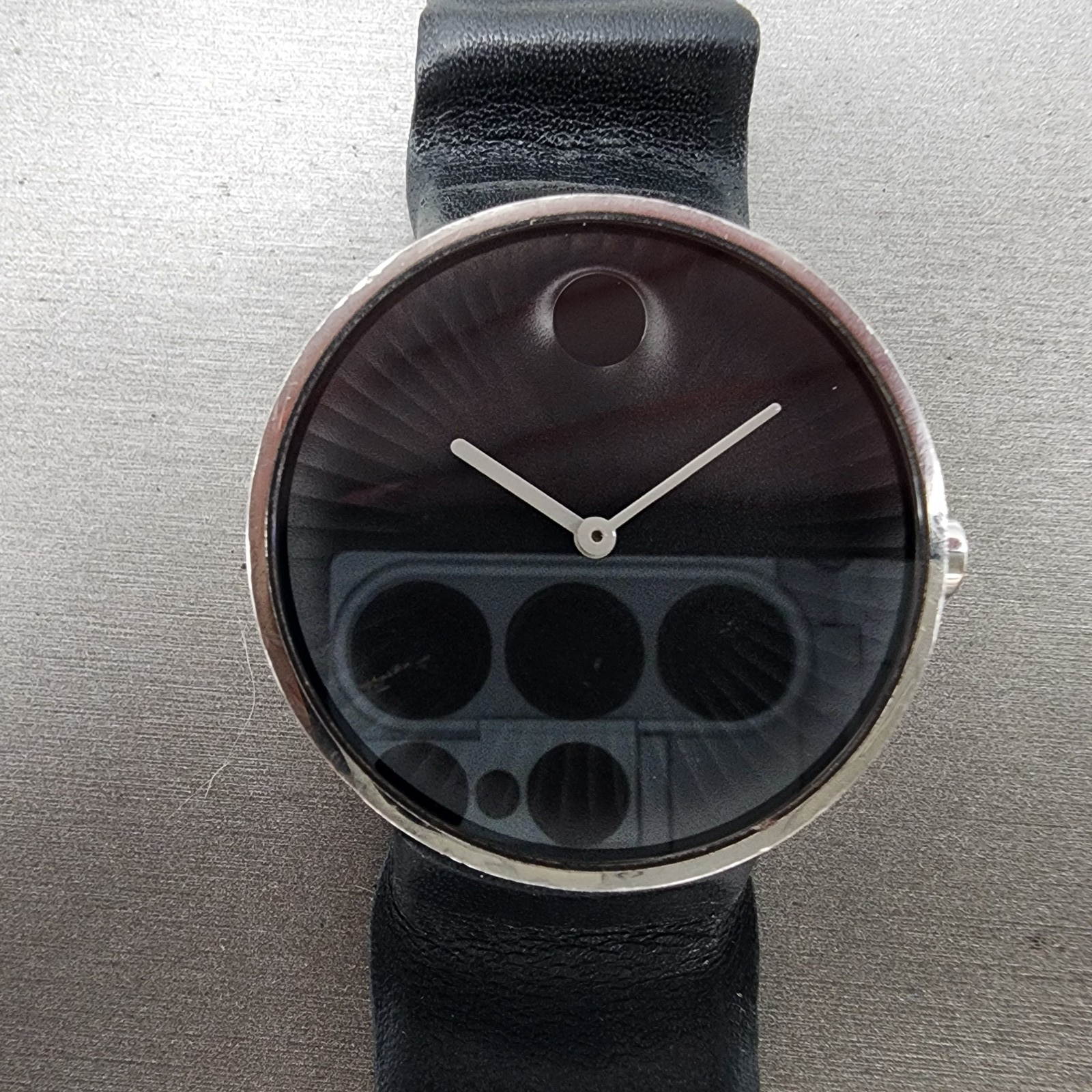 Movado Edge Watch Men 40mm Black Dial Silver Tone Round MO.02.1.14.6186 READ!!!1