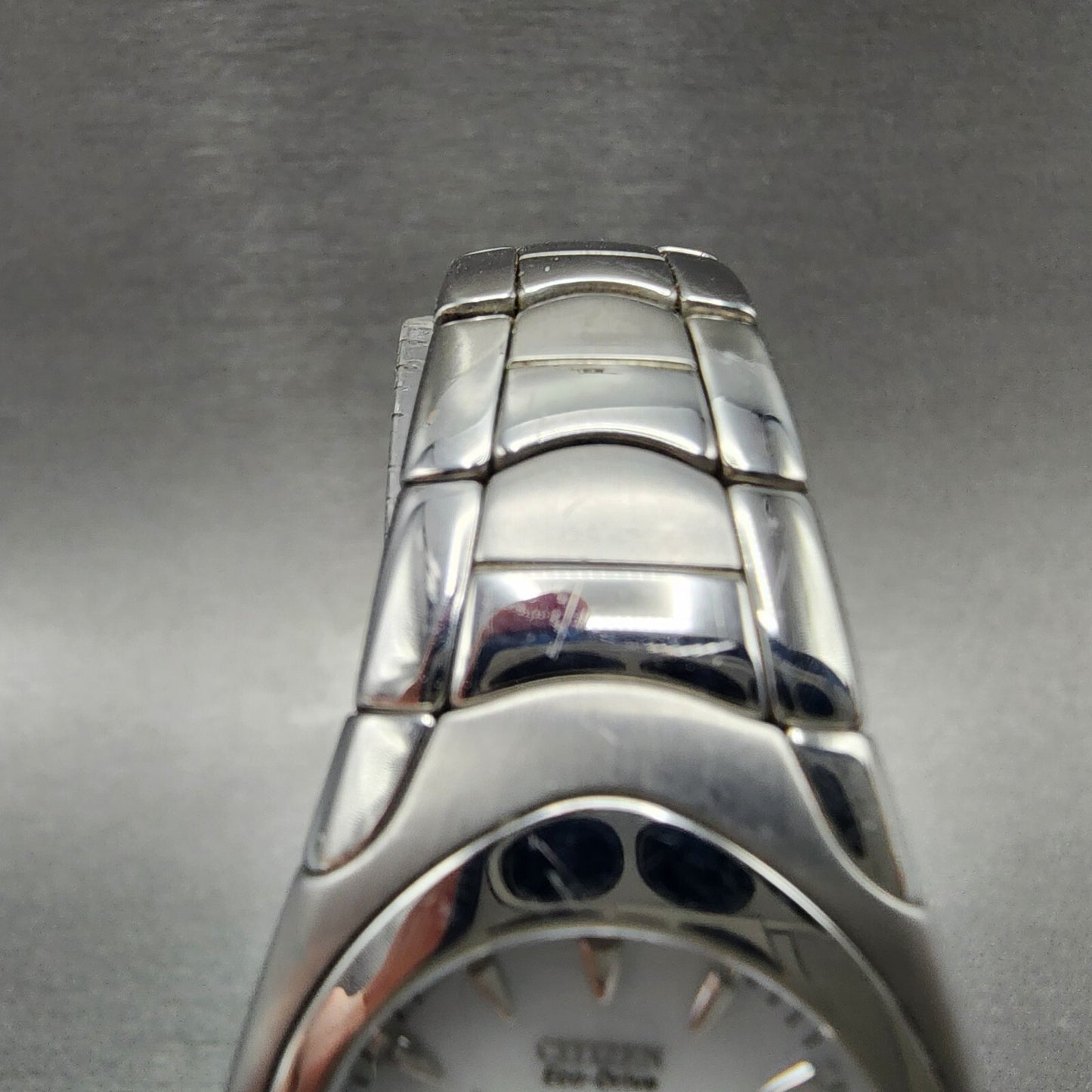 Citizen EcoDrive Watch Women 26mm White Dial Steel Date Round EW013051A Runs4