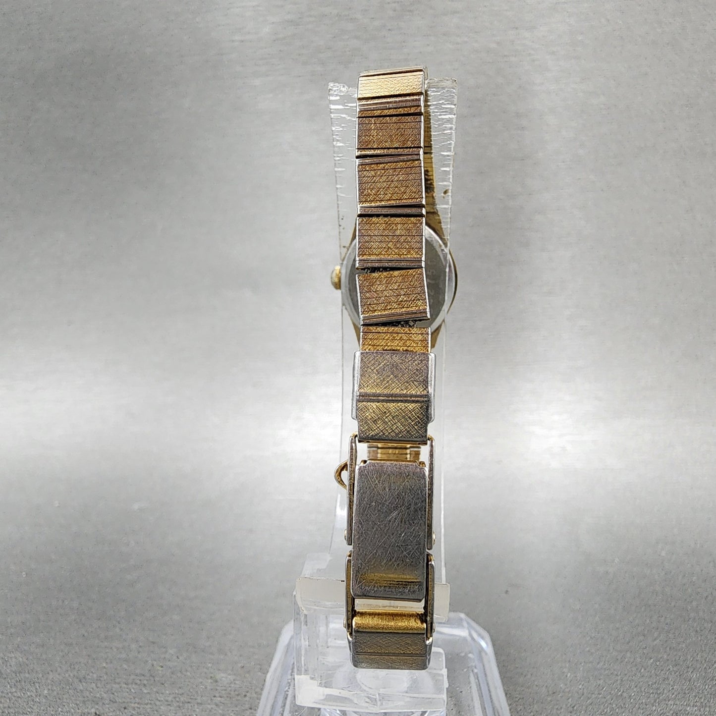 Seiko Watch Women 17mm Gold Dial Gold Tone Round 54200129 New Battery Vintage7