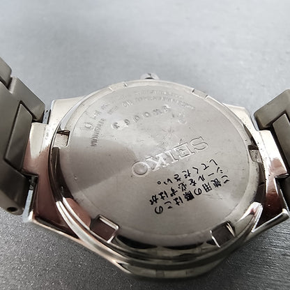 Seiko Solar Watch Women 29mm MOP Dial Titanium Date Round V1820AA0 Runs9