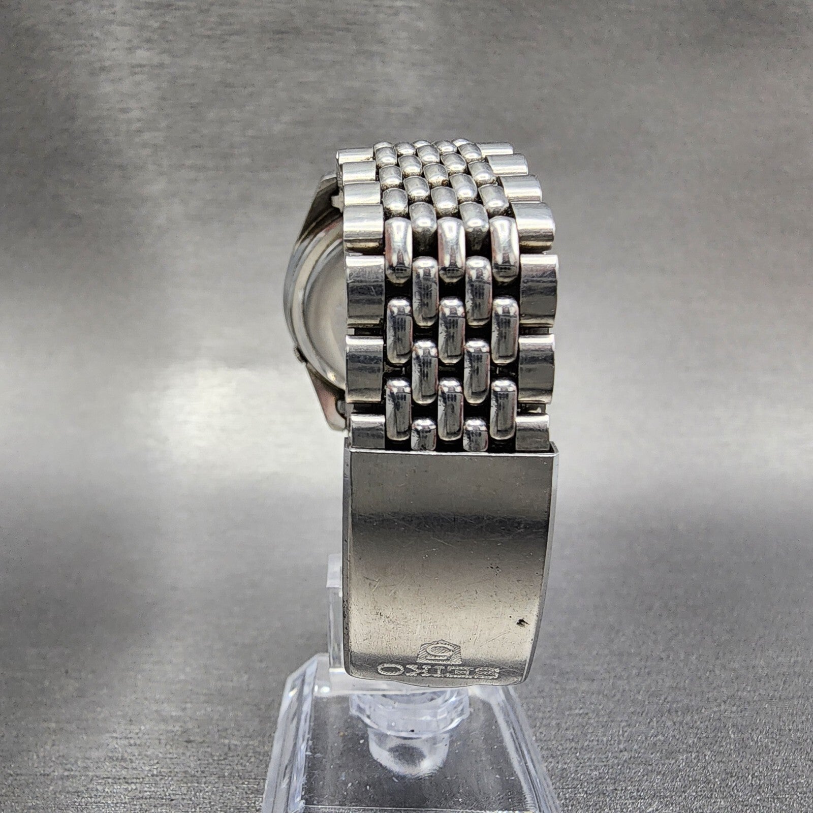 Seiko 5 Sportsmatic Watch Men 36mm Silver Dial Steel Daydate Automatic Runs7