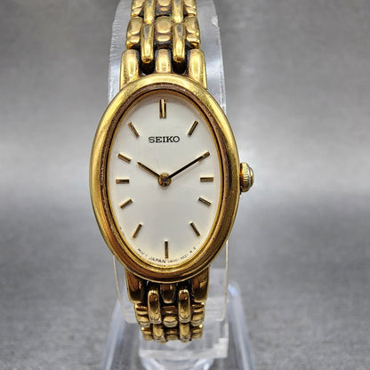 Seiko Watch Women 17mm White Dial Gold Tone Oval V4001019 New Battery0