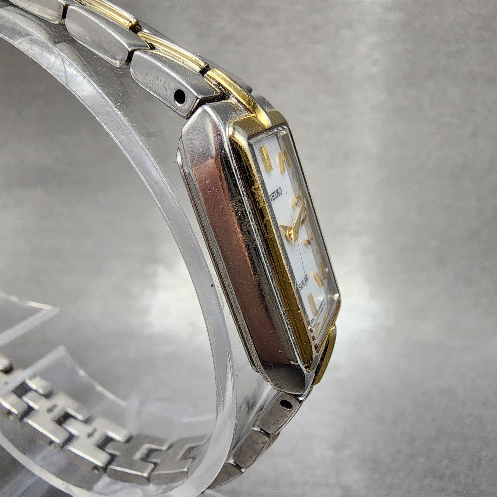 Seiko Solar Tank Watch Women 15mm White Dial Two Tone Rectangle V1160ah0 Runs3