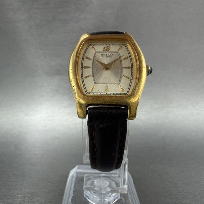 Seiko Watch Women 25mm White Dial Gold Tone Tonneau 4n00-6451 New Battery ABC5