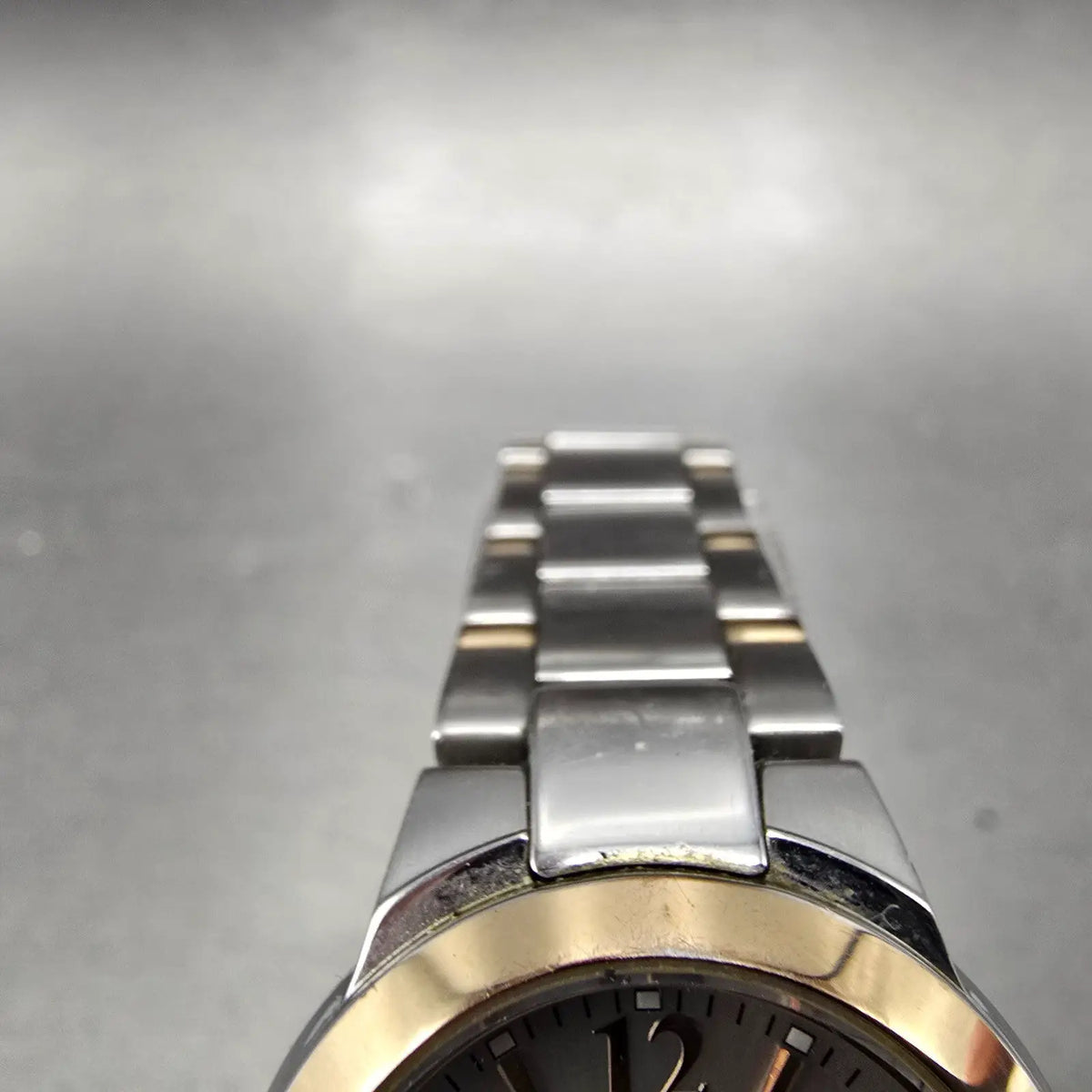 Citizen Eco-Drive Watch Women 26mm MOP Dial Two Tone Date E011-S070082 Works Jp55