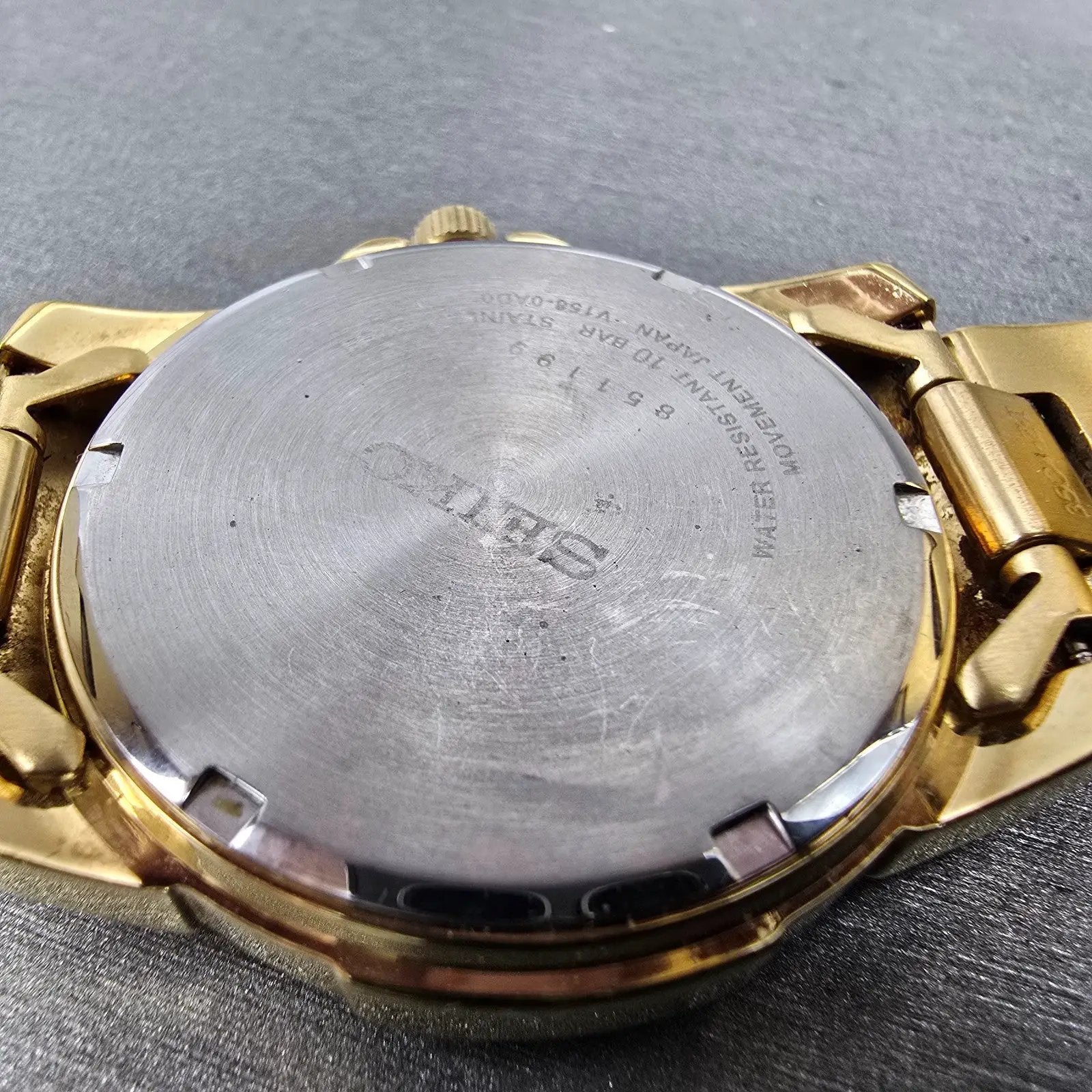 Seiko Solar Watch Men 39mm Black Dial Gold Tone Daydate Round V158-0AD0 Runs NUI9