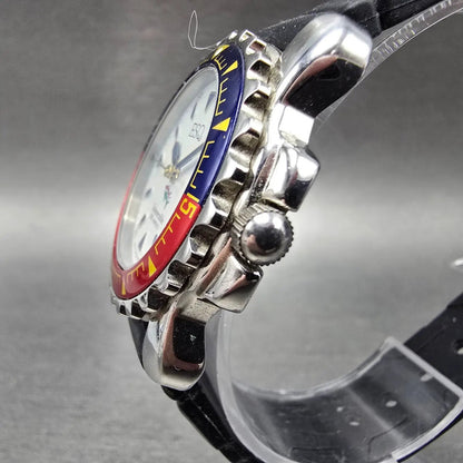 ESQ Submersible Dive Watch Women 32mm White Dial Silver Date Round New Battery2