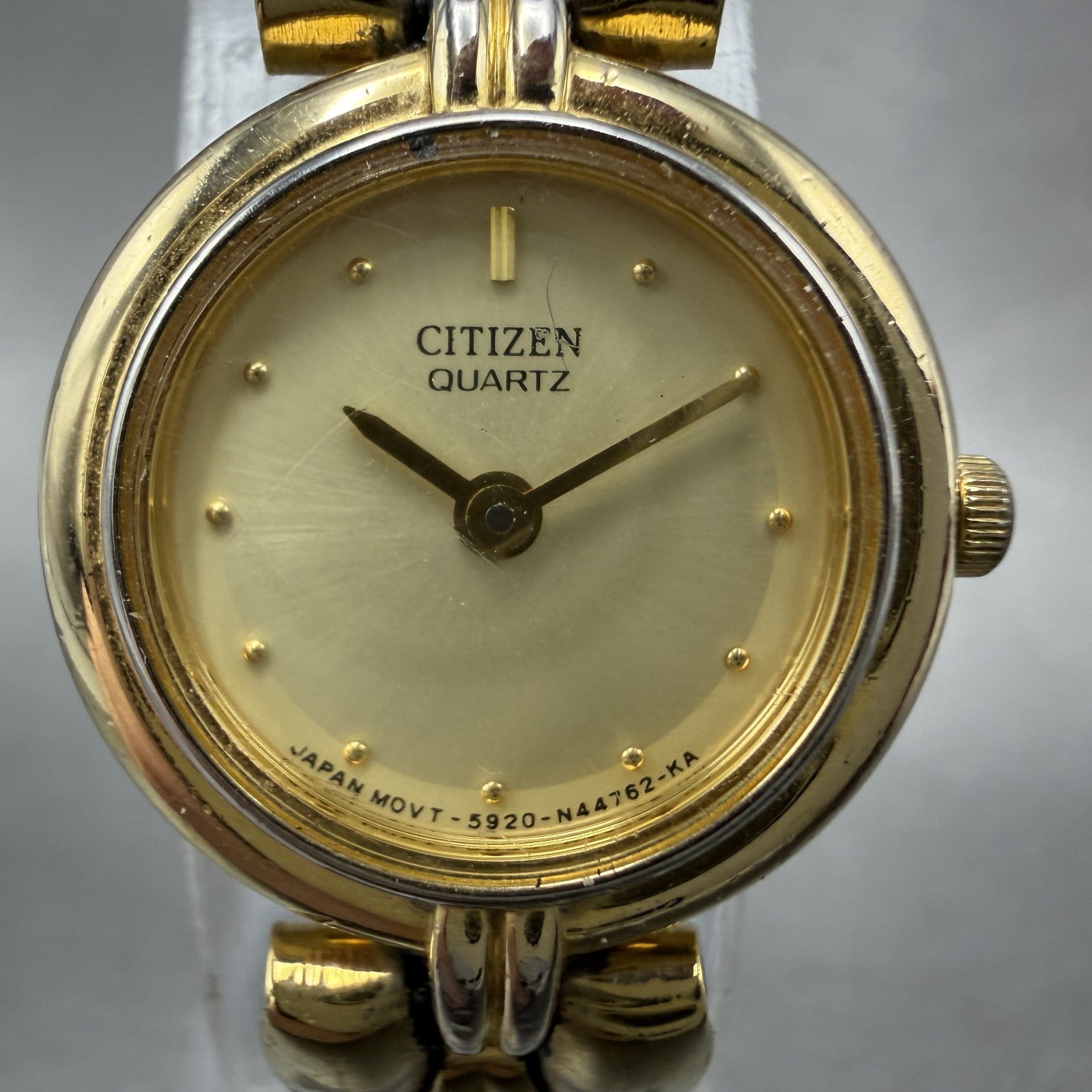 Citizen Watch Women 20mm Champagne Dial Gold Tone Round 5920S49500 New Battery1