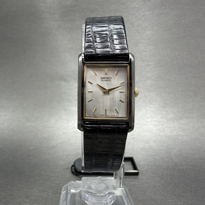 Seiko Tank Watch Women 18mm MOP Dial Black Tone Rectangle 1N005C89 NOS New Batt5