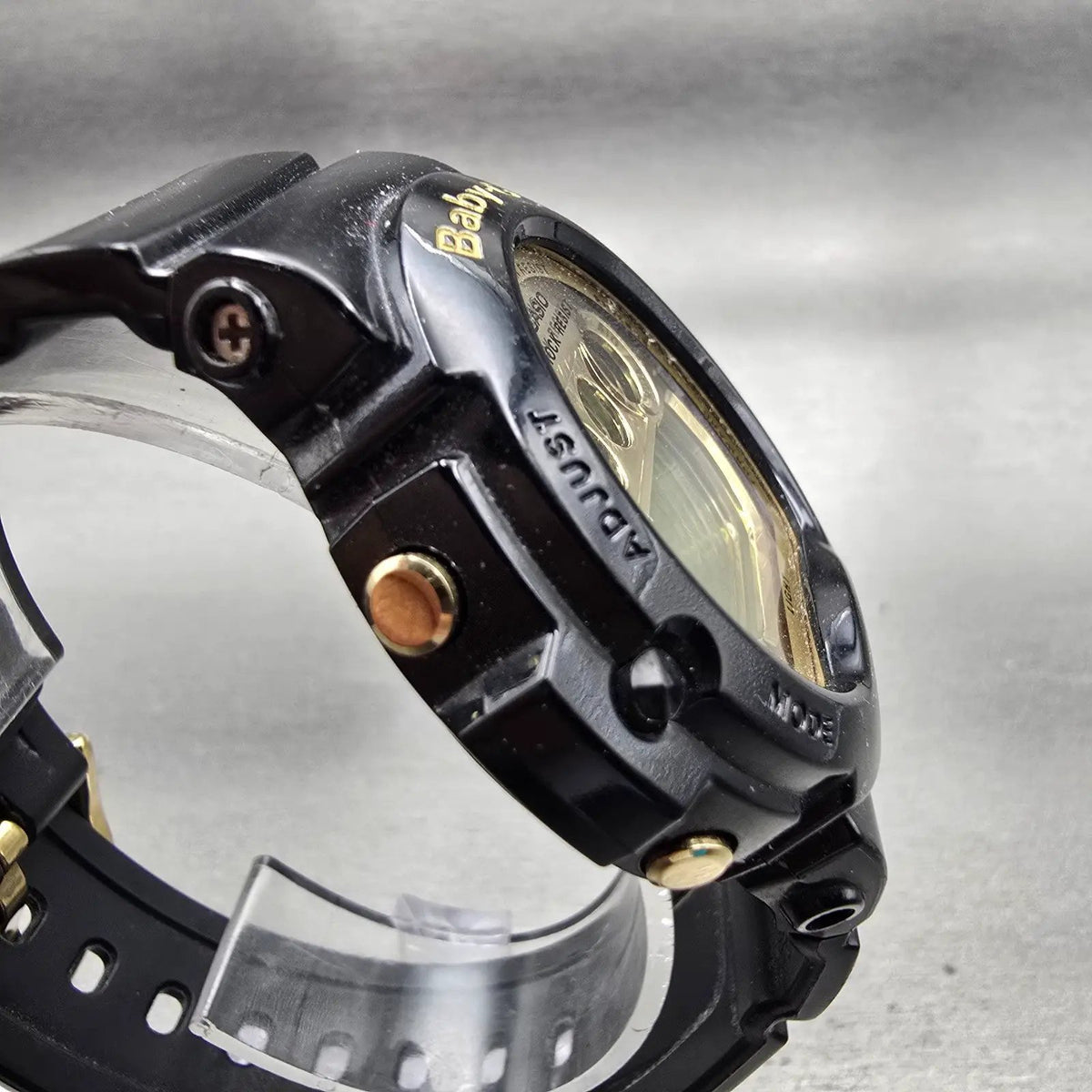 Casio Baby-G BG-6901 Watch Women 45mm Gold Dial Black Chrono Alarm New Battery4