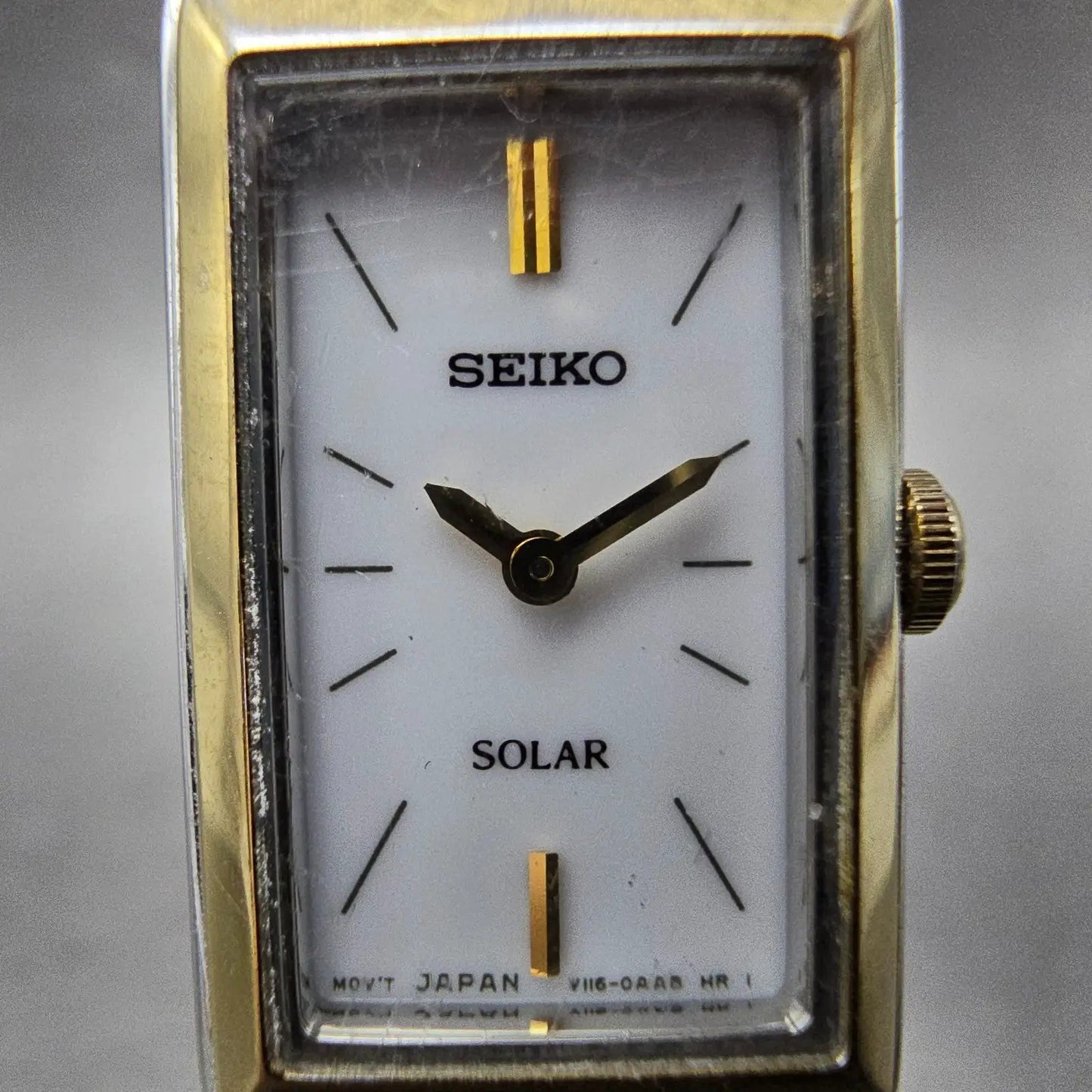 Seiko Solar Tank Watch Women 15mm White Dial Two Tone Rectangle V116-0AA0 WorksL1