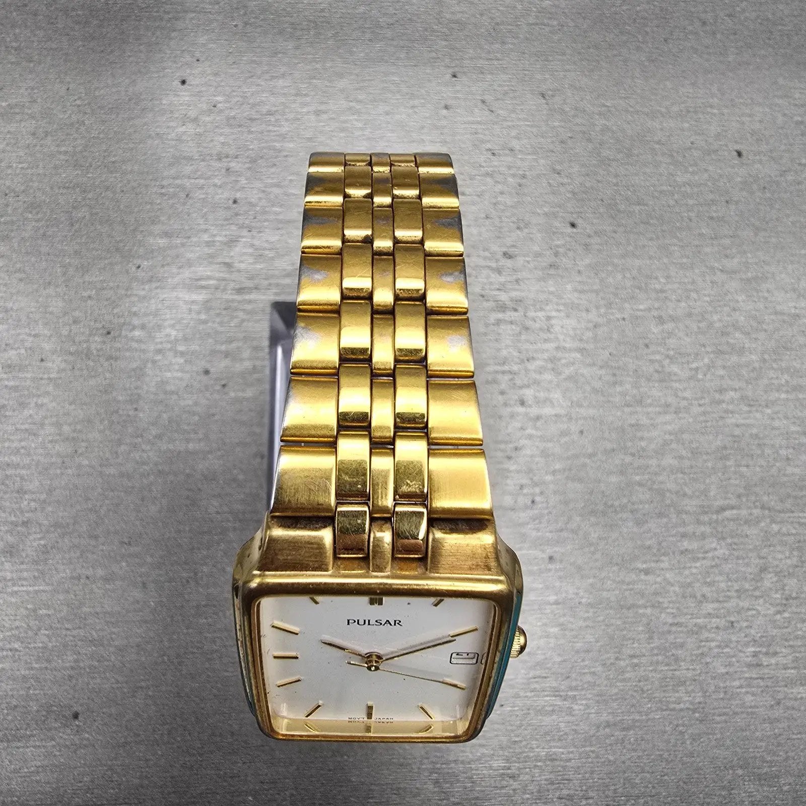 Seiko Pulsar Watch Men 27mm White Dial Gold Tone Date VX32-X154 New Battery VTG4