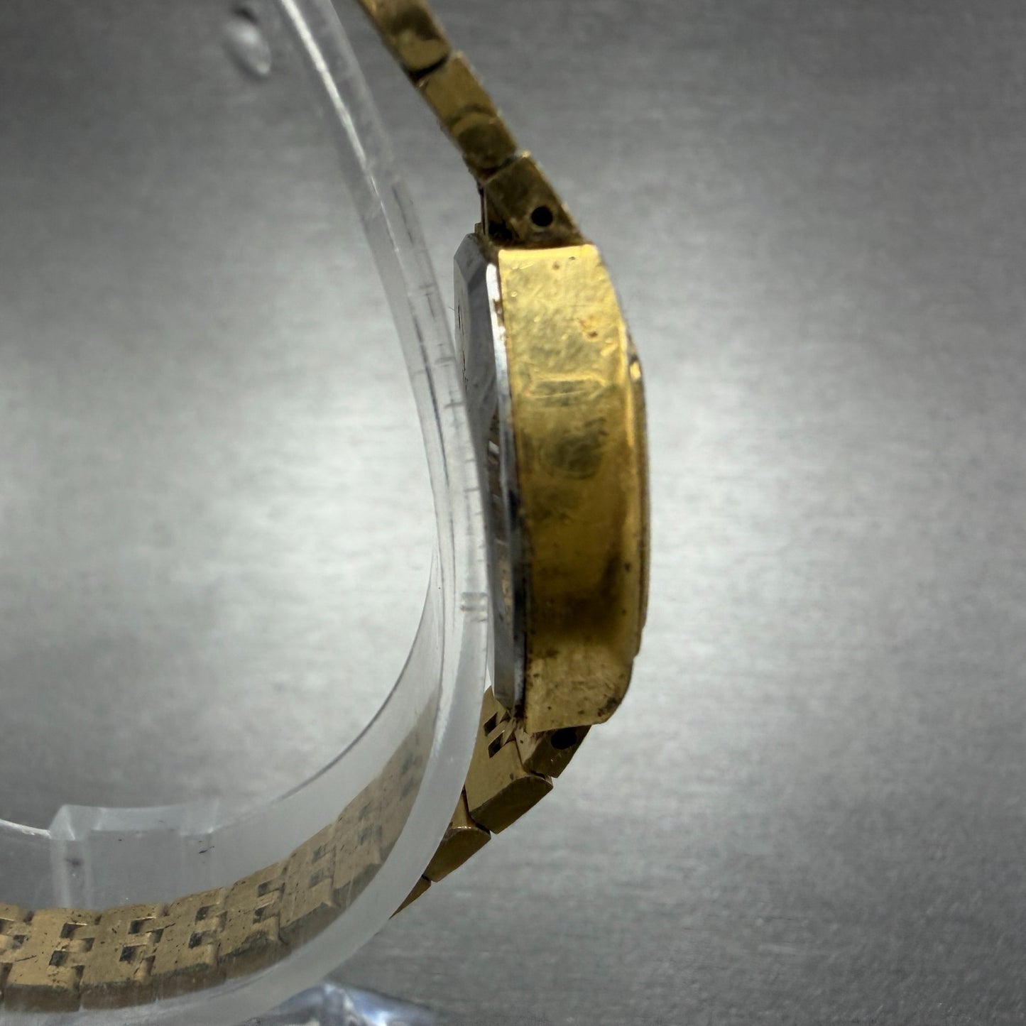 Citizen CQ Watch Women 19mm Champagne Dial Gold Tone 4031-893425 New Battery3