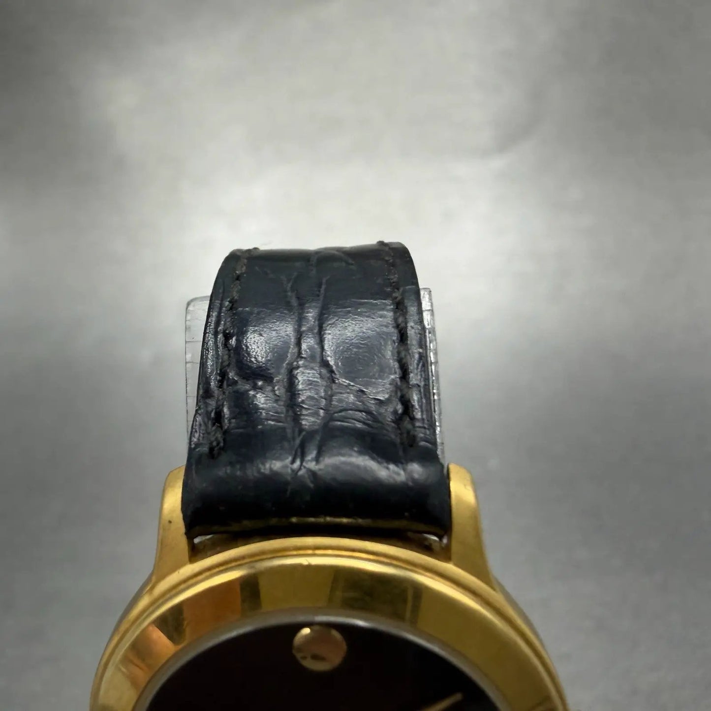 Movado Museum Watch Women 26mm Black dial Gold Tone 87-EA-0814 New Battery VTG4