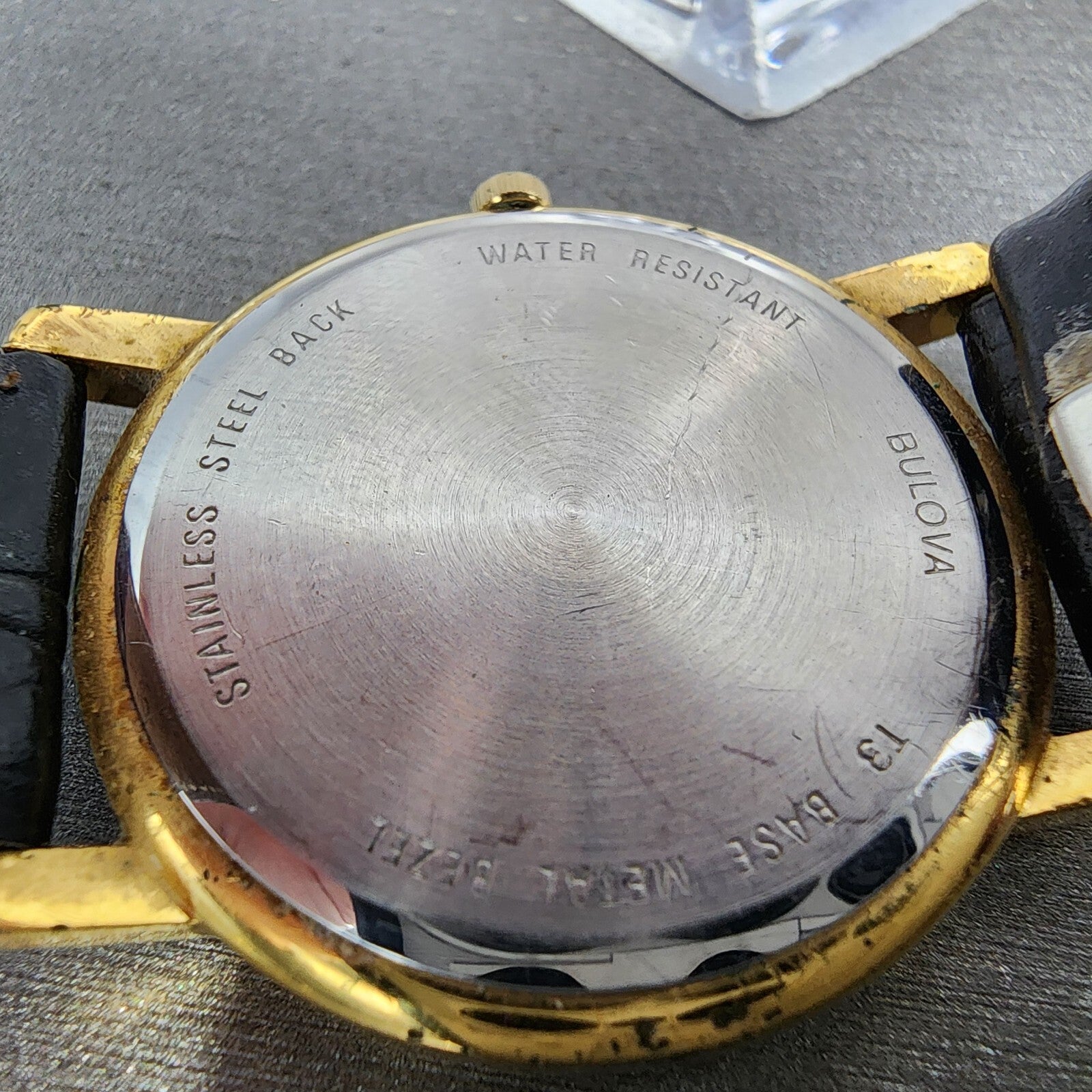 Bulova Watch Men 33mm White Dial Gold Tone Round 97A29 Leather Band New Battery9