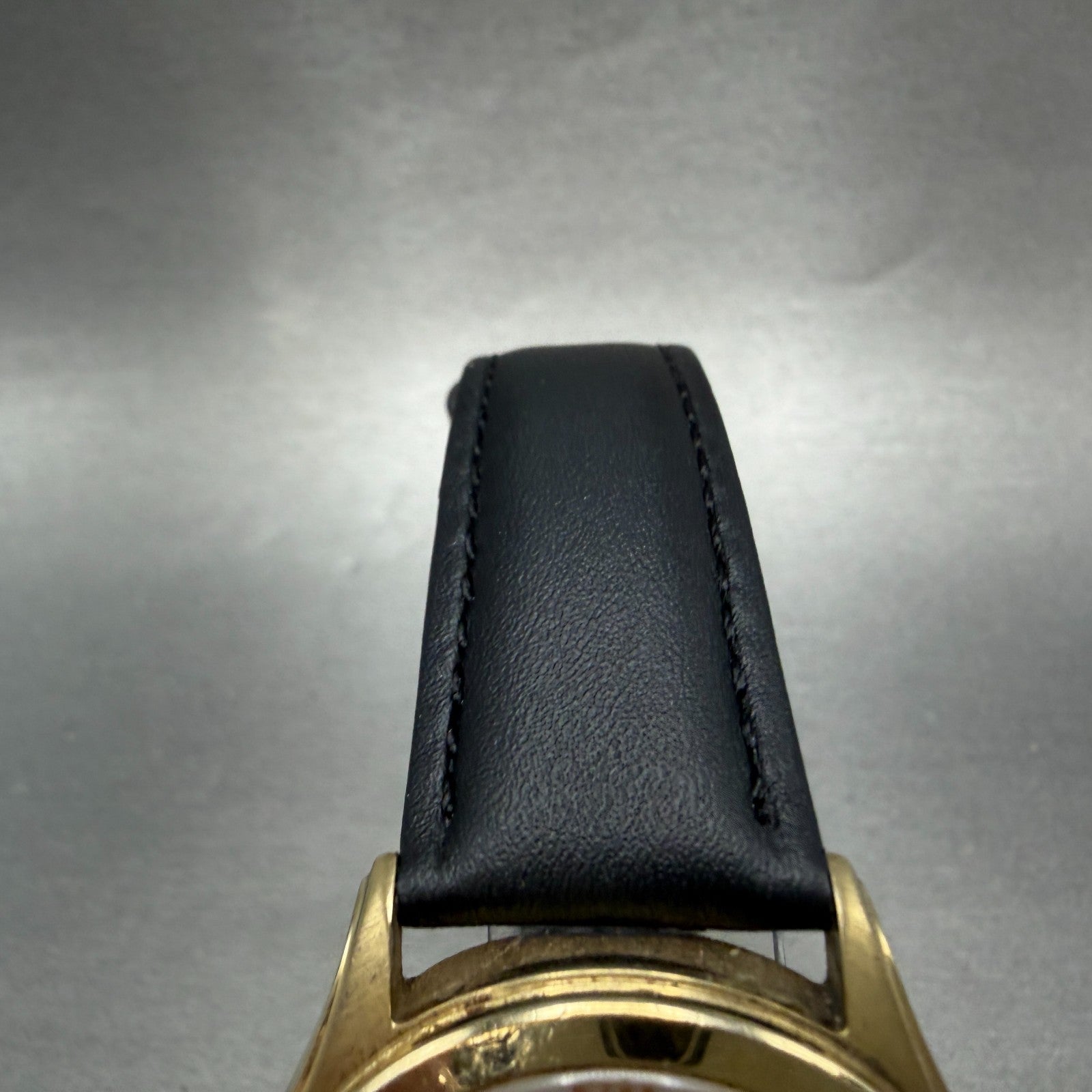 Seiko Watch Men 37mm Silver Dial Gold Tone Date Round 7N42-0EY0 New Battery VTG4