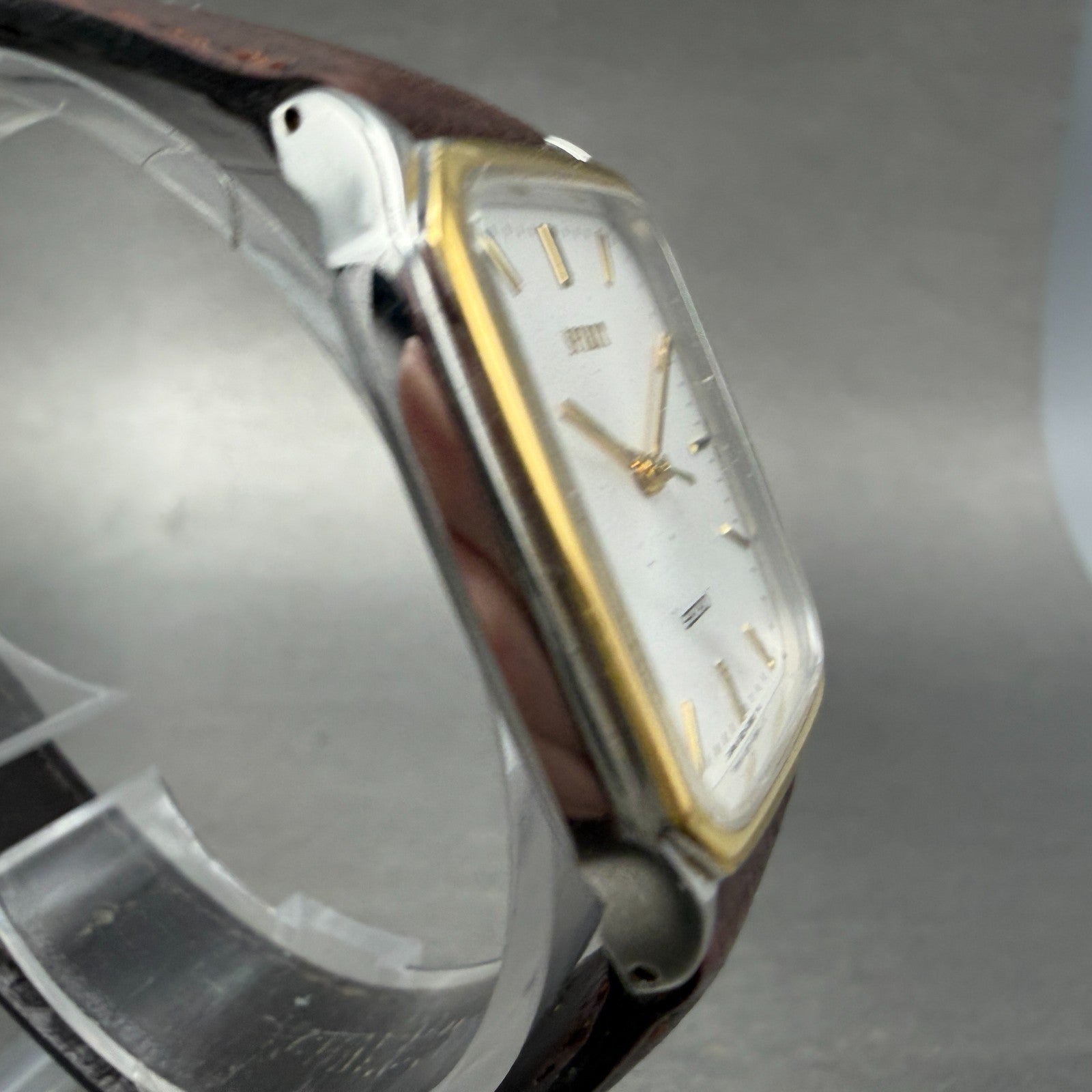 Seiko Spirit Tank Watch Men 27mm Silver Dial Two Tone Rectangle 5E31-5B50 NewBat3