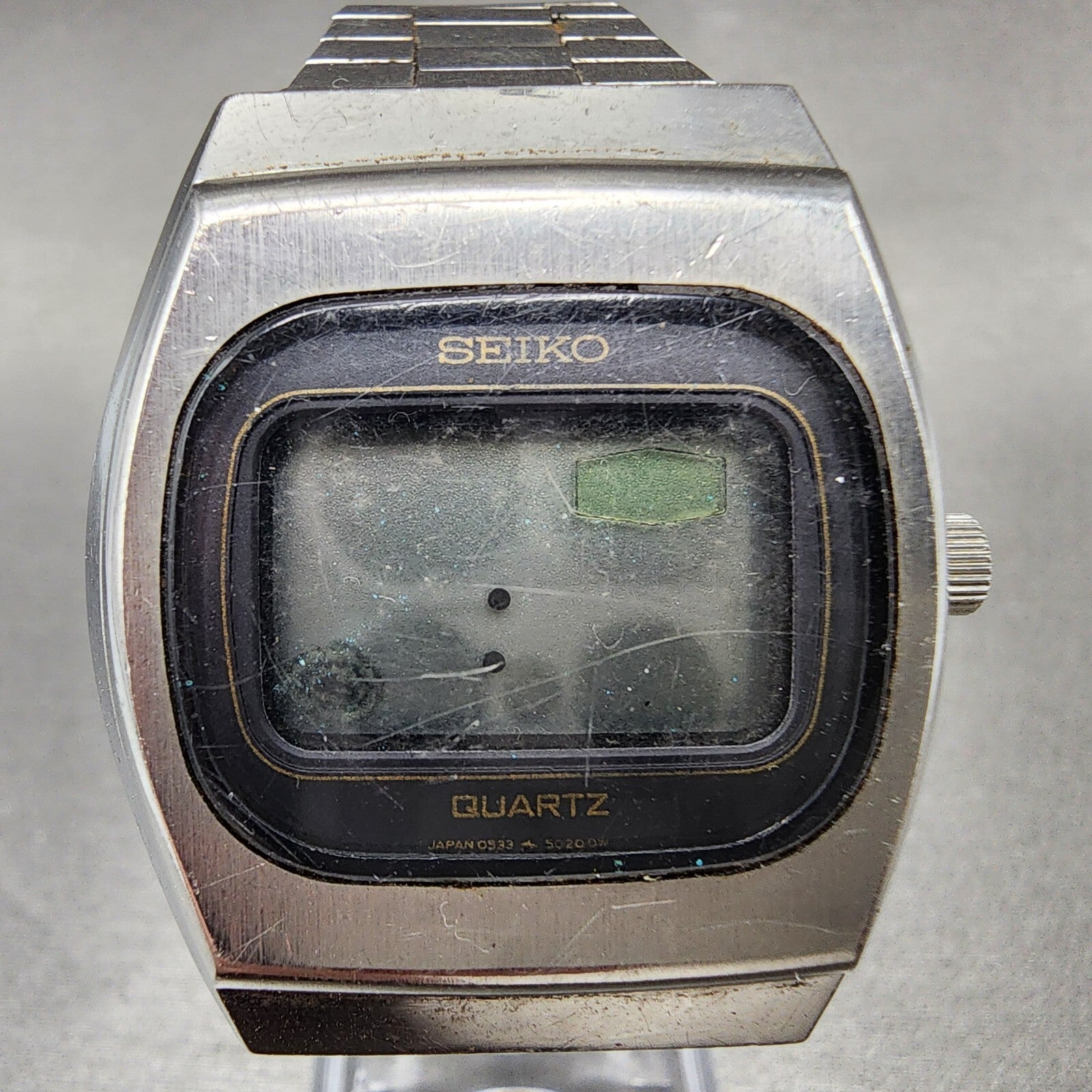 VTG Seiko Digital Watch Men 36mm Digital Steel 05335023 Rectangle PARTS2