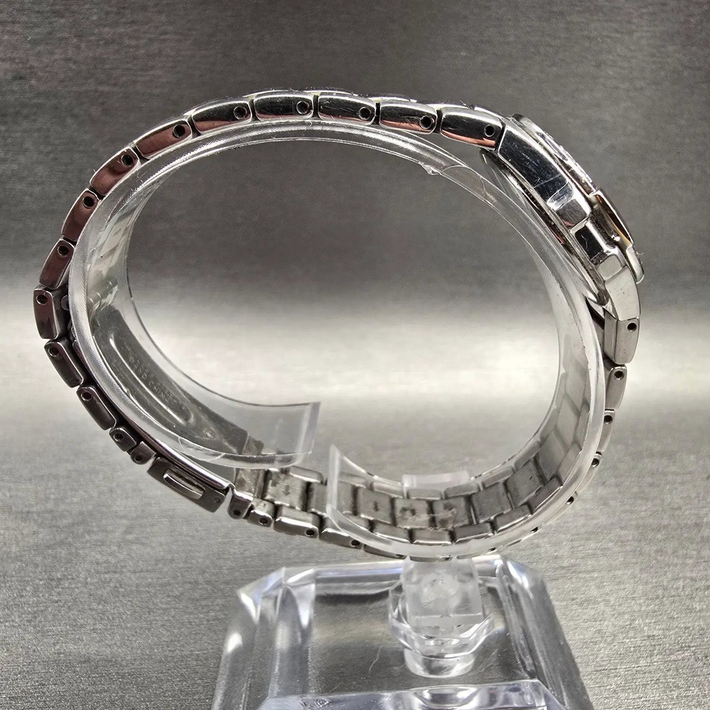 Seiko Coutura Watch Women 26mm MOP Dial Two Tone Date Diamond 7N82-0CG0 New Batt8