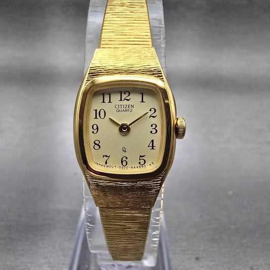 Citizen CQ Watch Women 16mm Champagne Dial Gold Tone Oval 5920-S50150 New Batt0