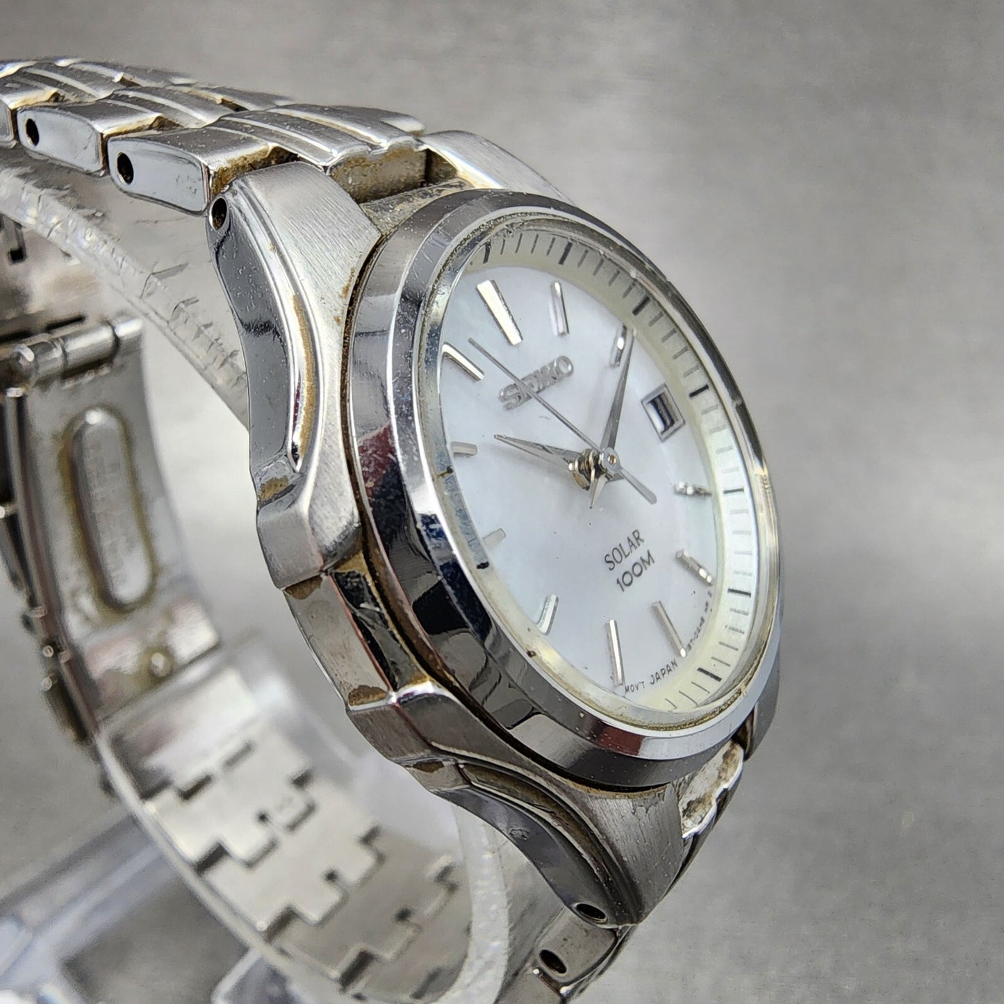 Seiko Solar Watch Women 28mm Mop Silver Tone Date Round V1870ac0 Runs3